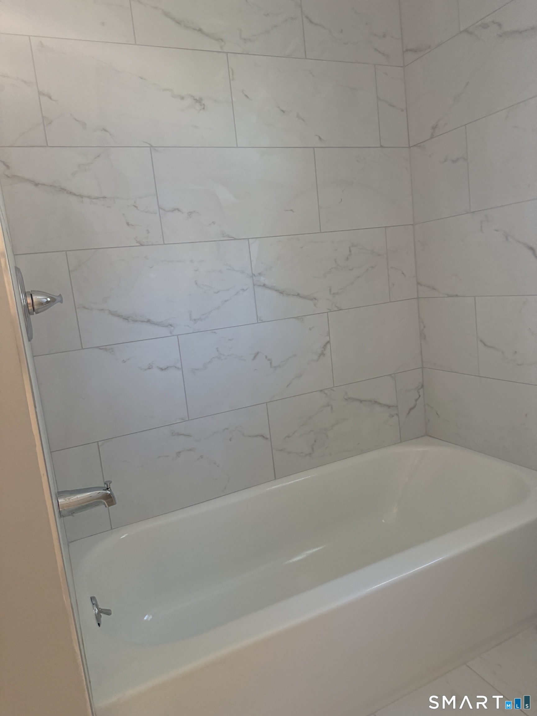 29 Glastonbury Avenue photo 13