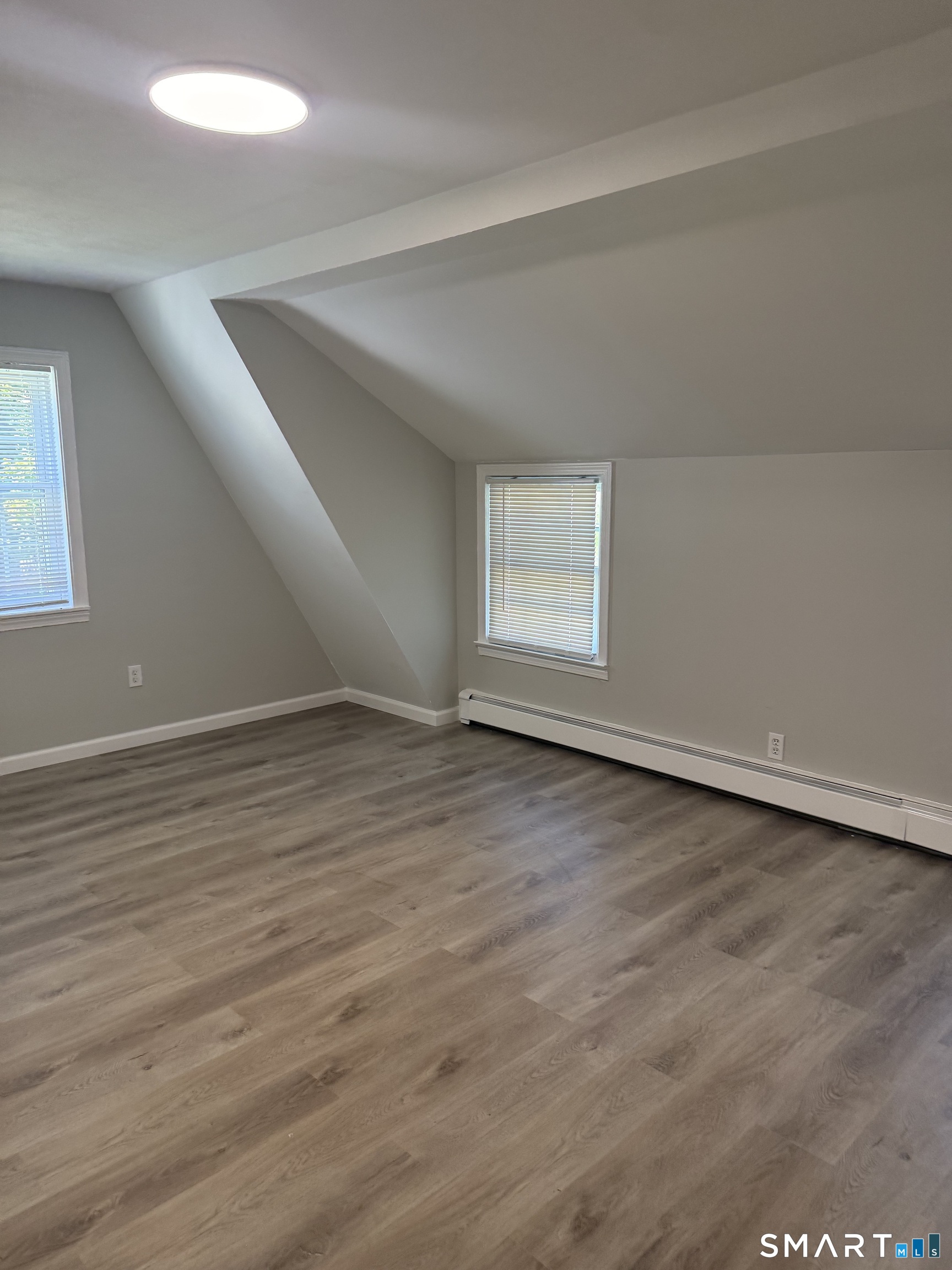 29 Glastonbury Avenue photo 16