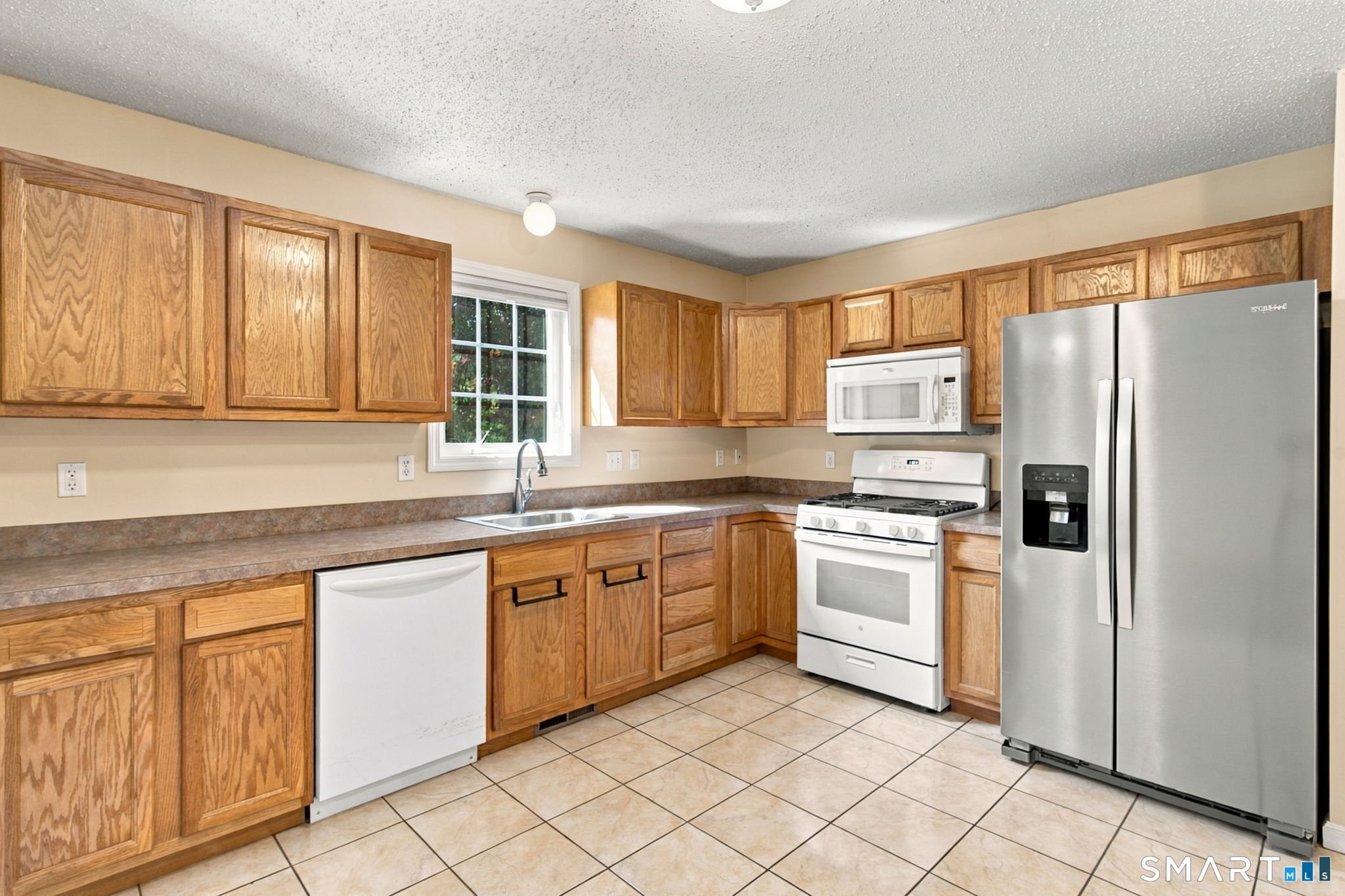 17 Vincent Court Unit #17 photo 4