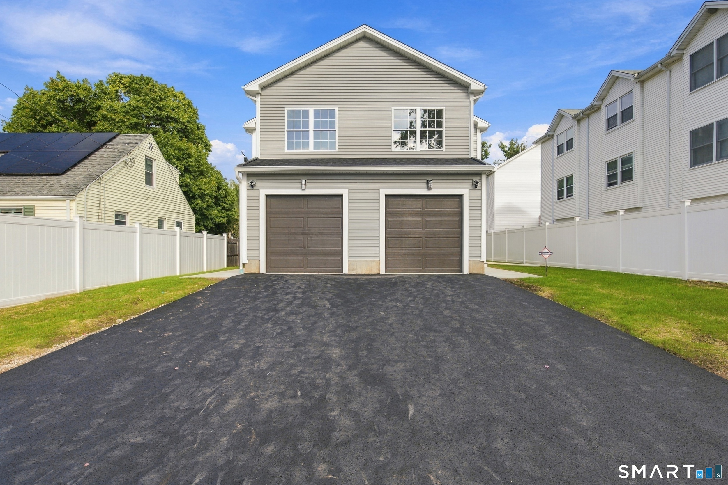 245 Lawlor Street