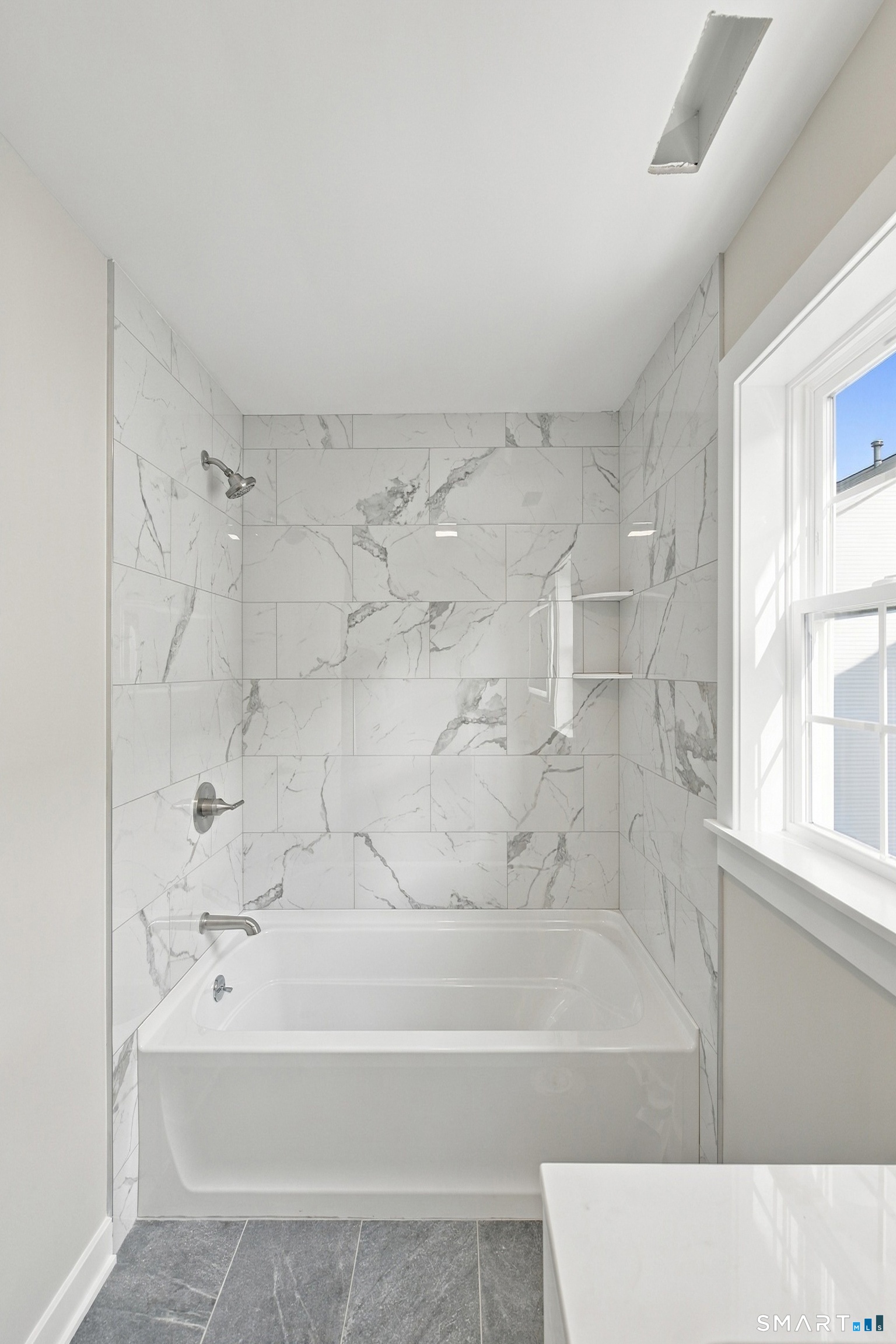 245 Lawlor Street photo 15