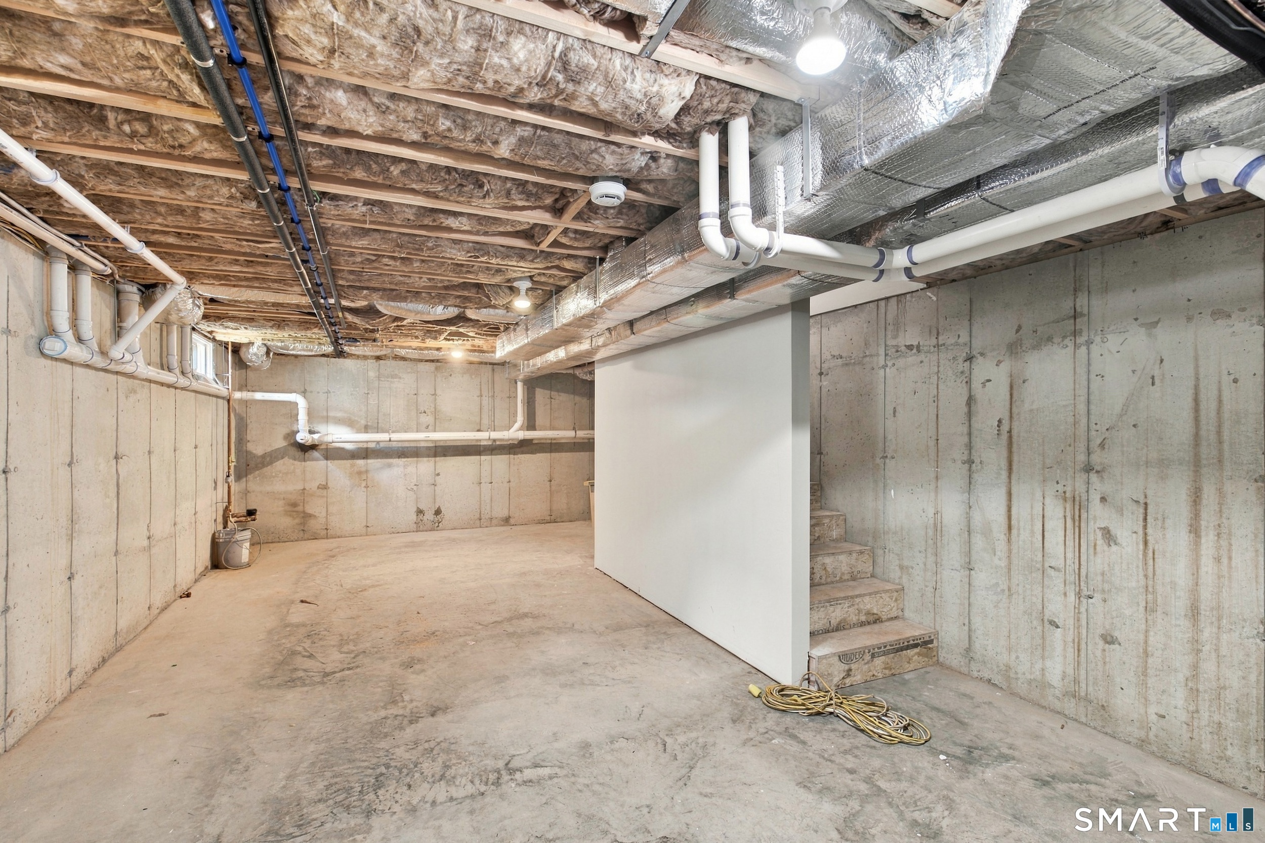 245 Lawlor Street photo 24