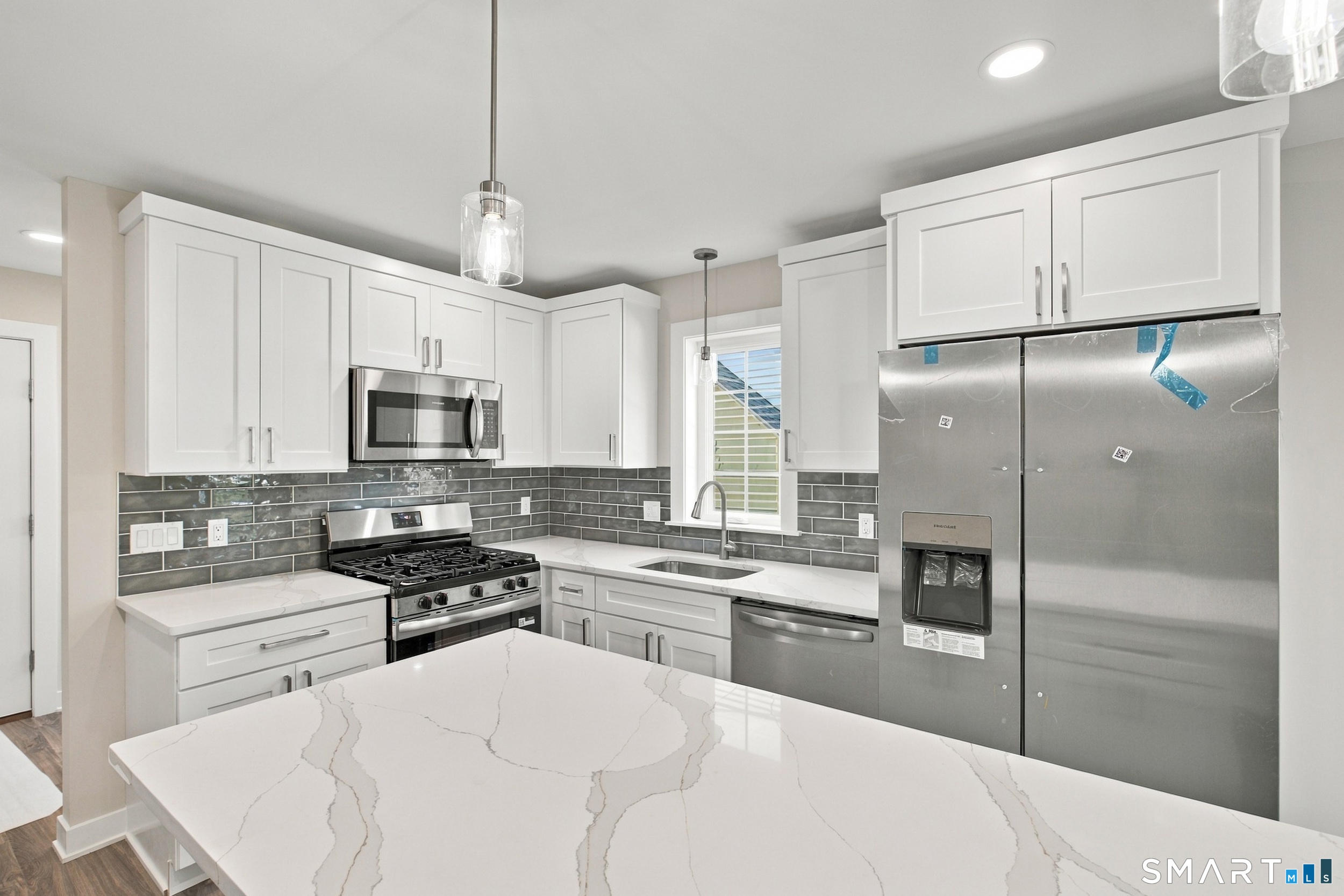 245 Lawlor Street photo 28