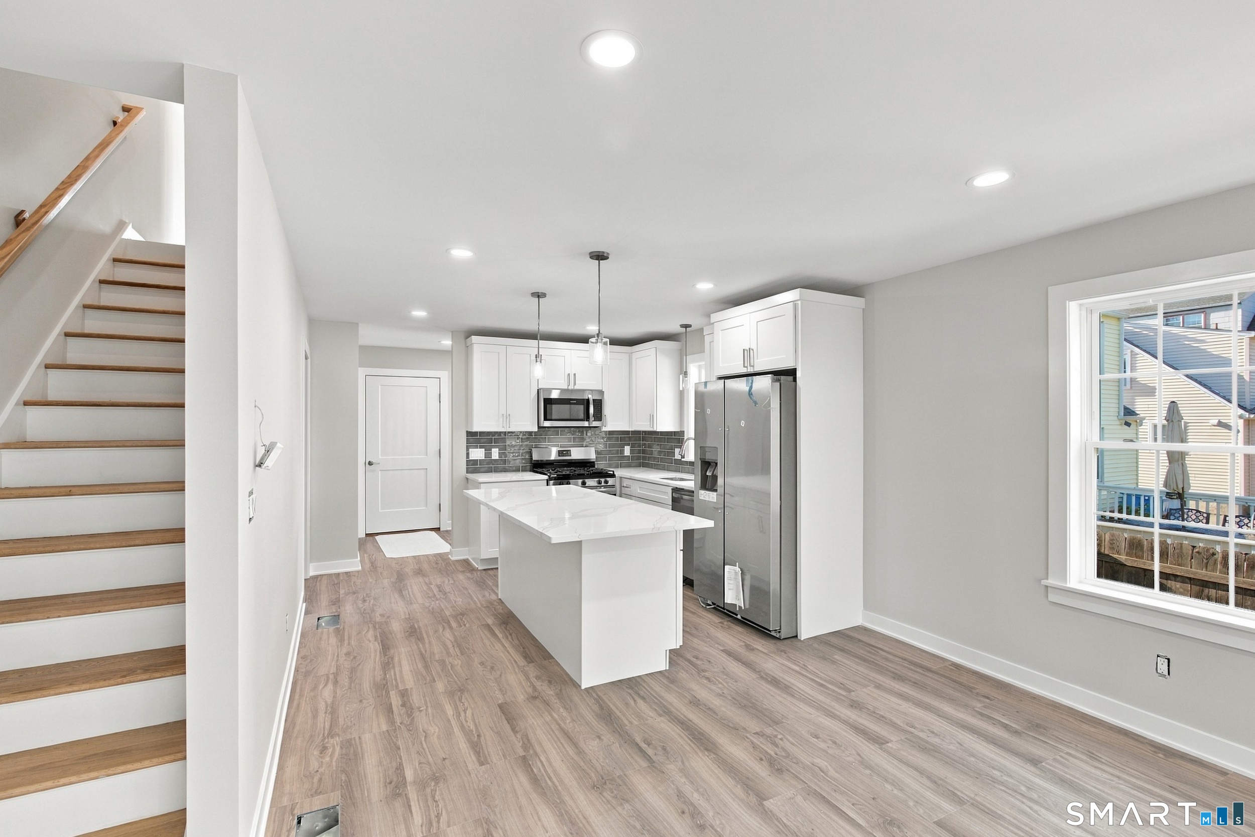 245 Lawlor Street photo 30