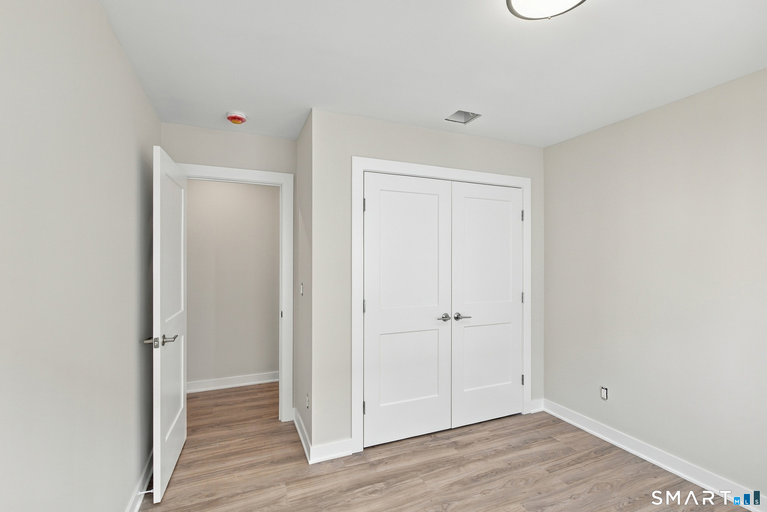 245 Lawlor Street photo 34