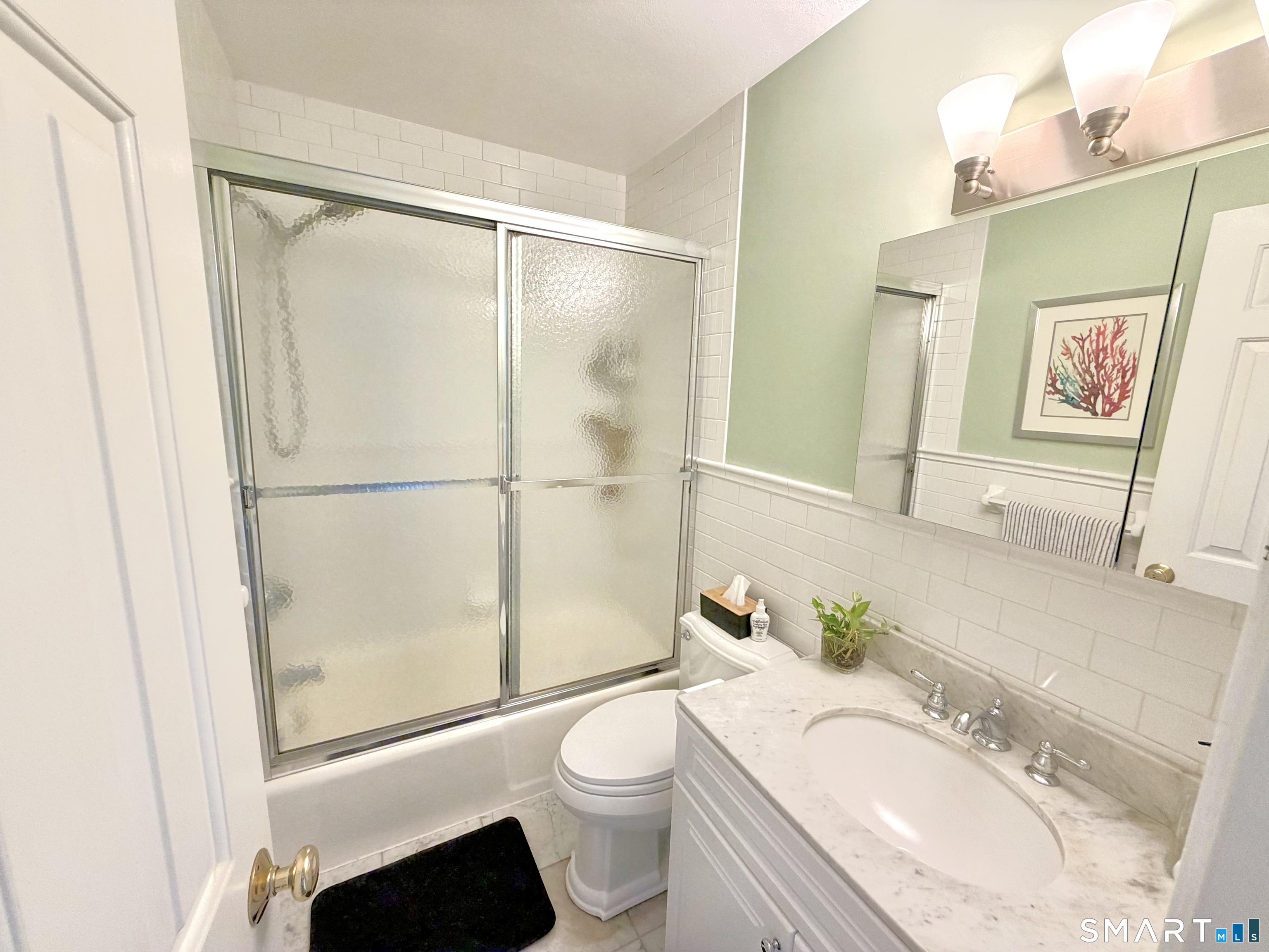 180 Glenbrook Road Unit #15 photo 8