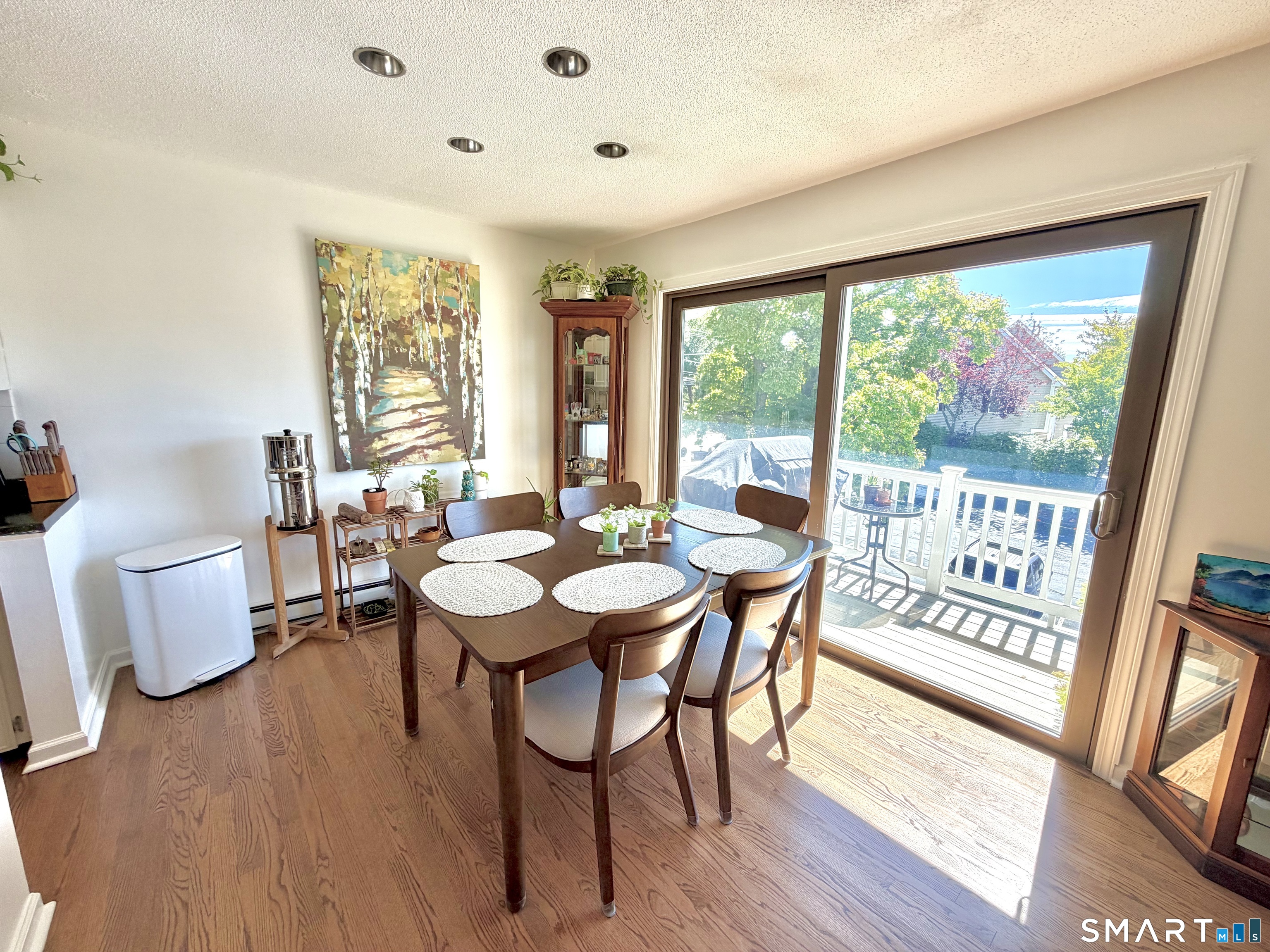 180 Glenbrook Road Unit #15 photo 5