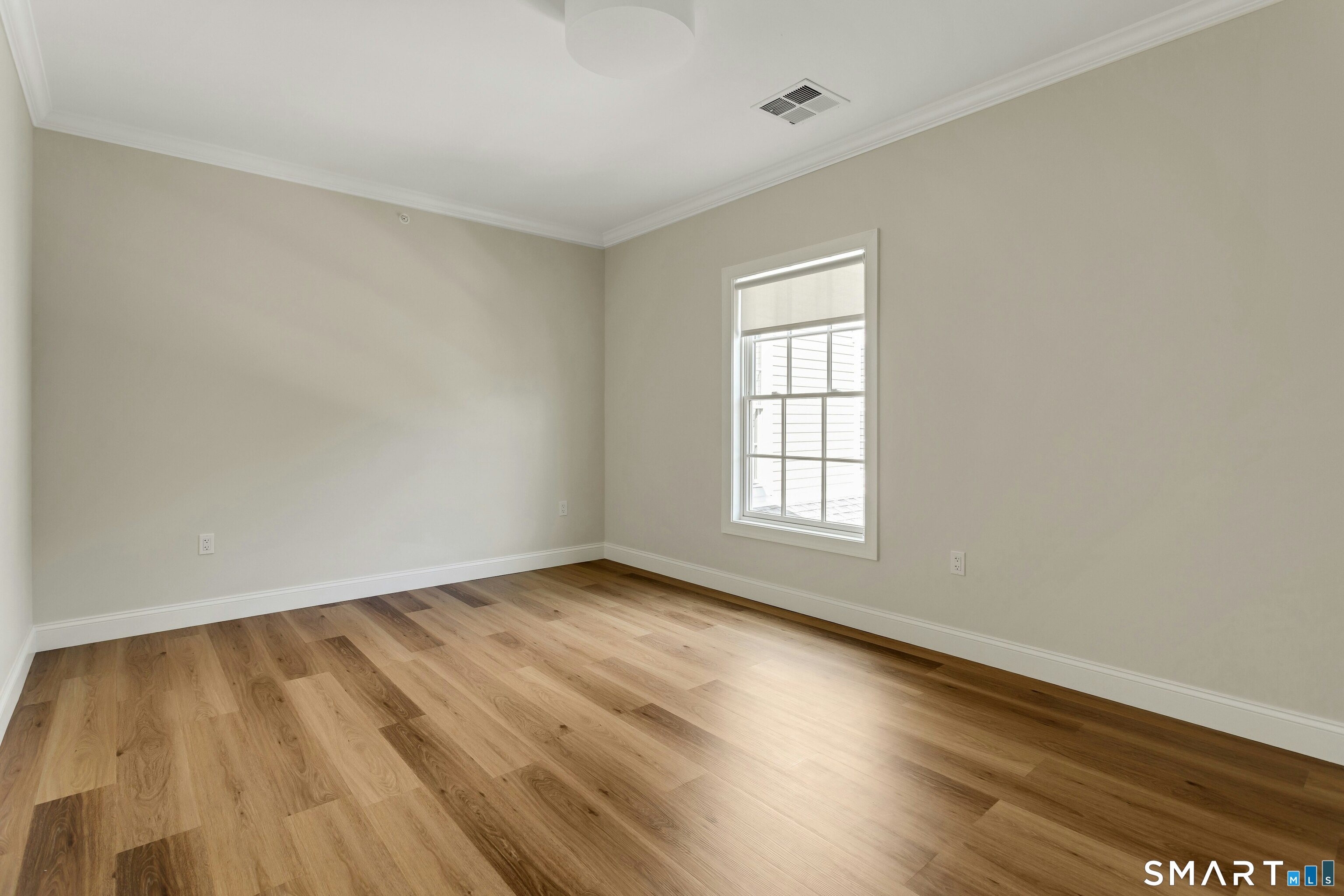 440 Heights Road Unit #305 photo 8