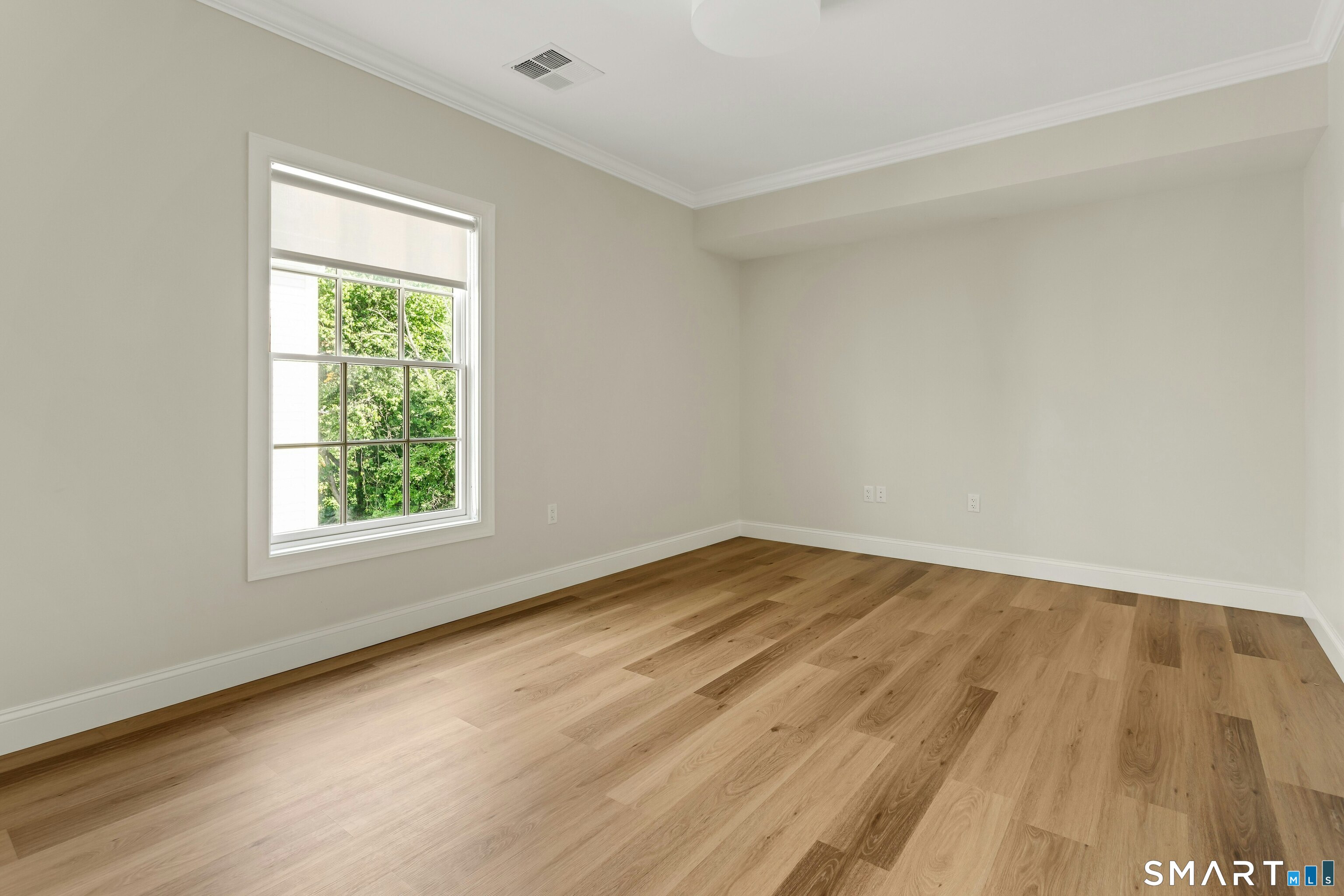 440 Heights Road Unit #305 photo 9