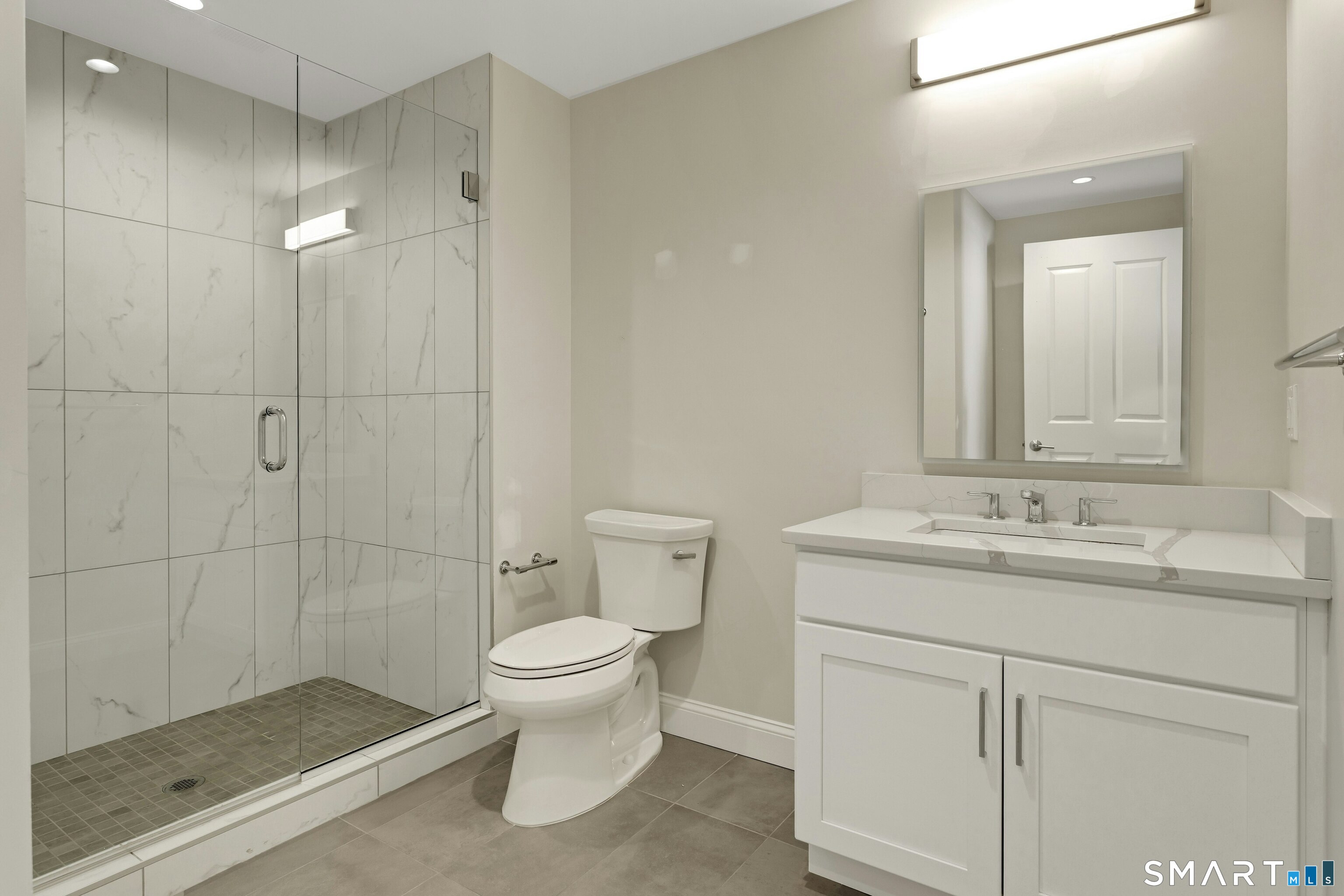 440 Heights Road Unit #305 photo 10