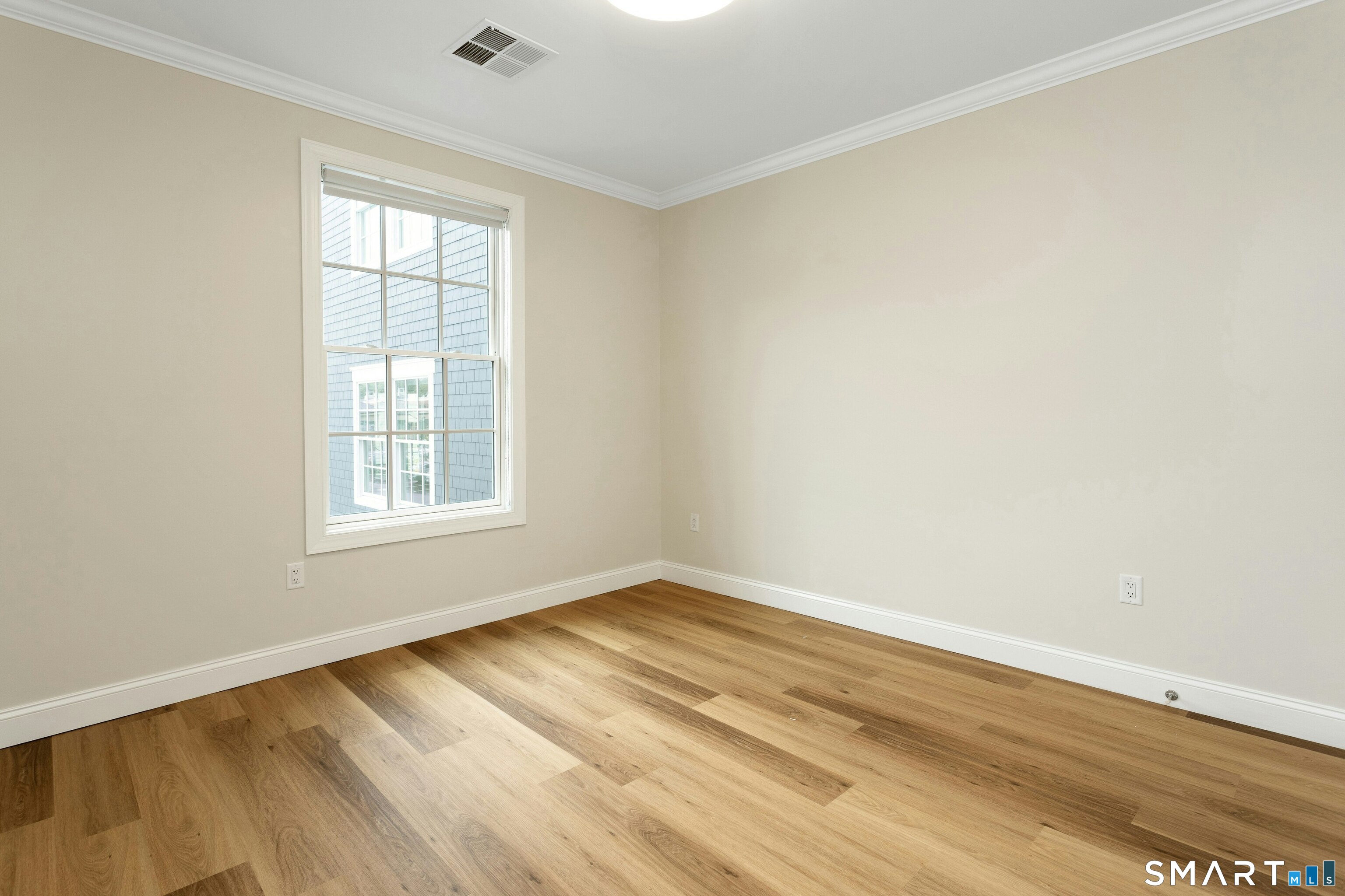 340 Heights Road Unit #211 photo 8