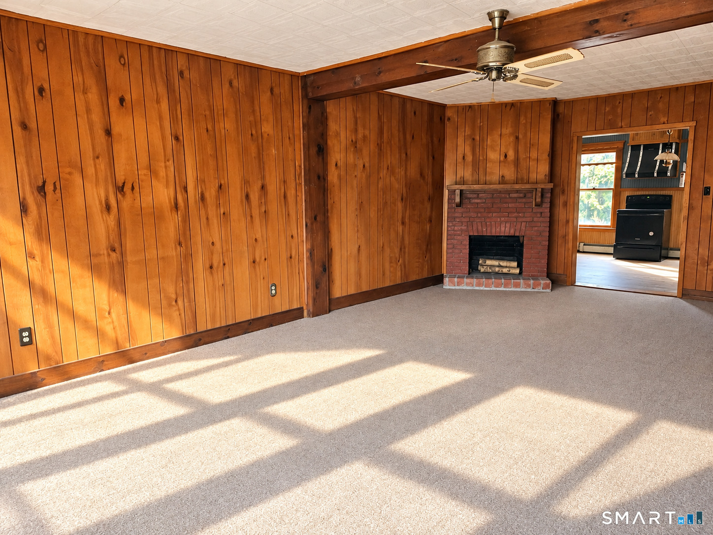 Photo 4 of Single family home for sale at 285 S Main St, Seymour, CT 06483 | MLS# 24188227 | Listing updated on 2026-09-21