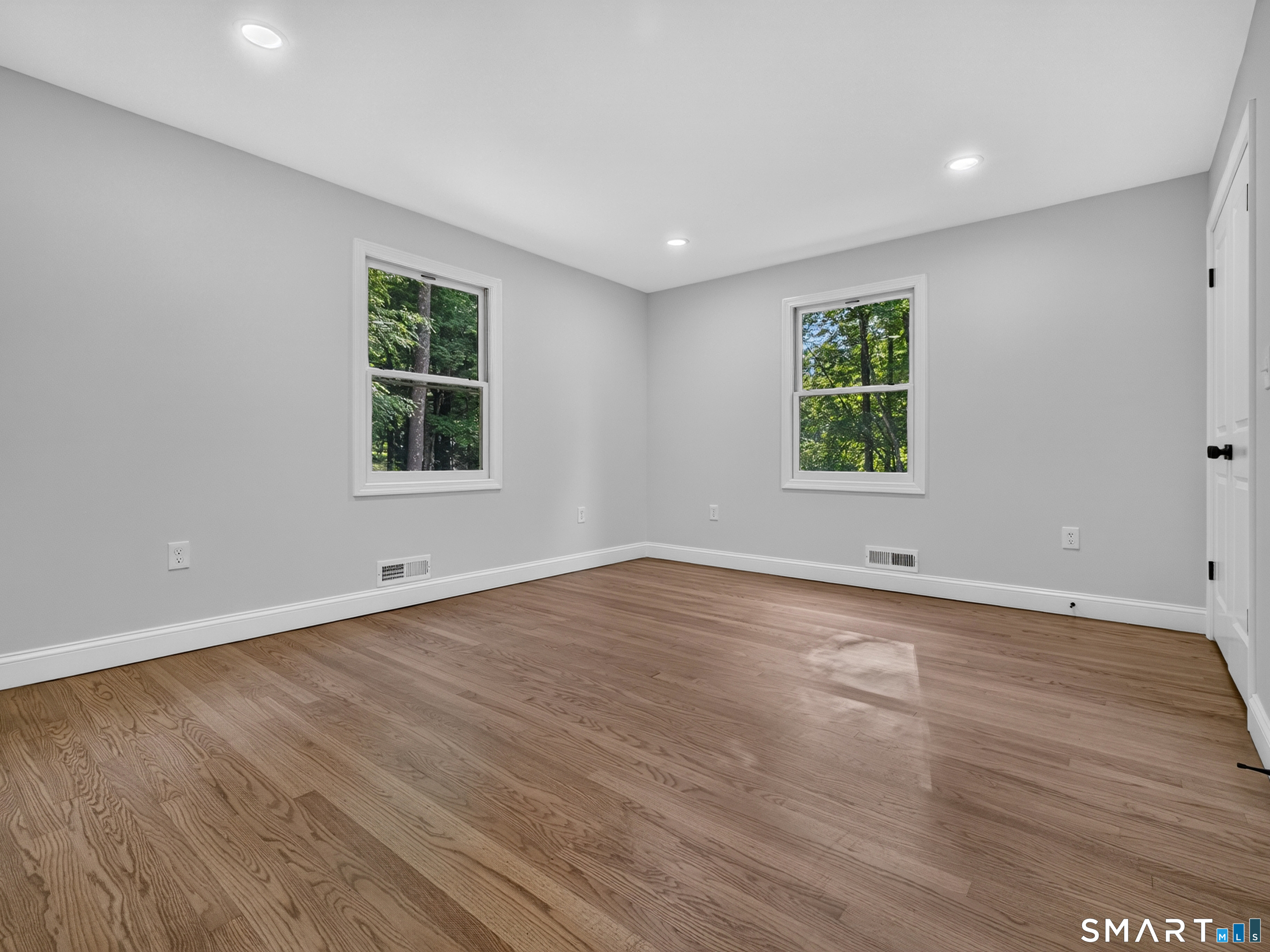136 Minnechaug Drive photo 28