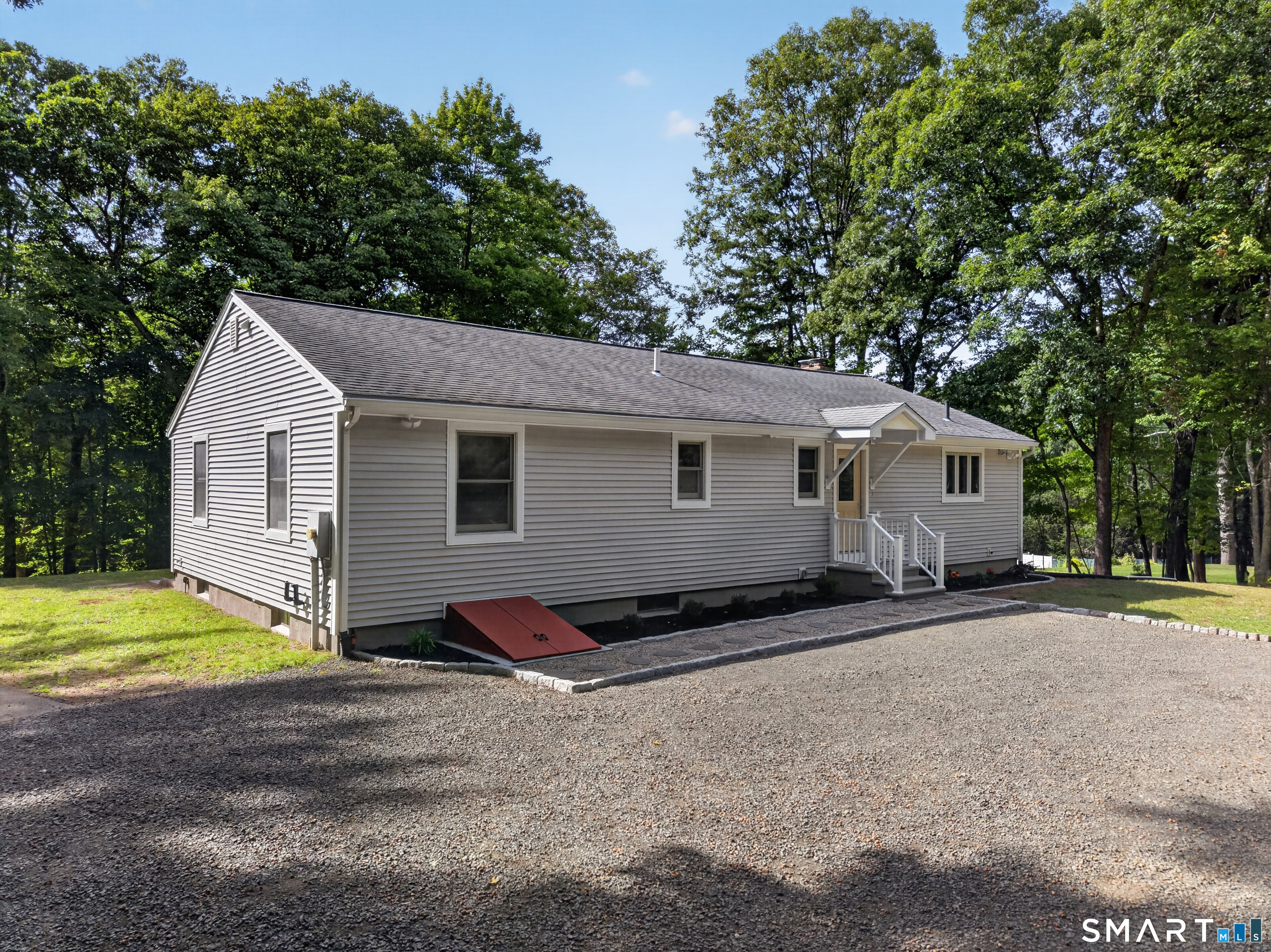 136 Minnechaug Drive photo 36
