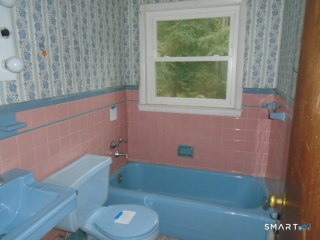 7 Knollwood Circle photo 14