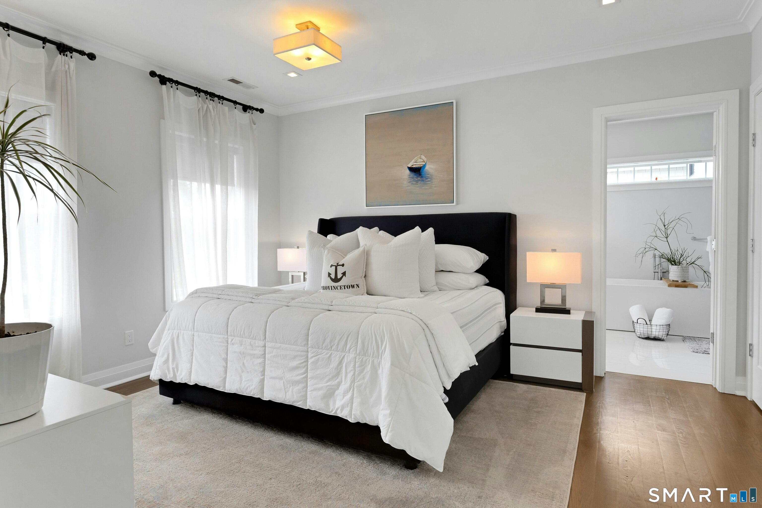 891 Oldfield Road photo 15