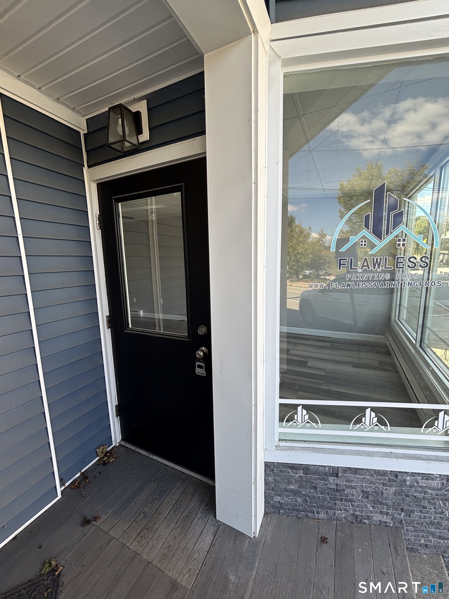 186 Providence Street photo 3