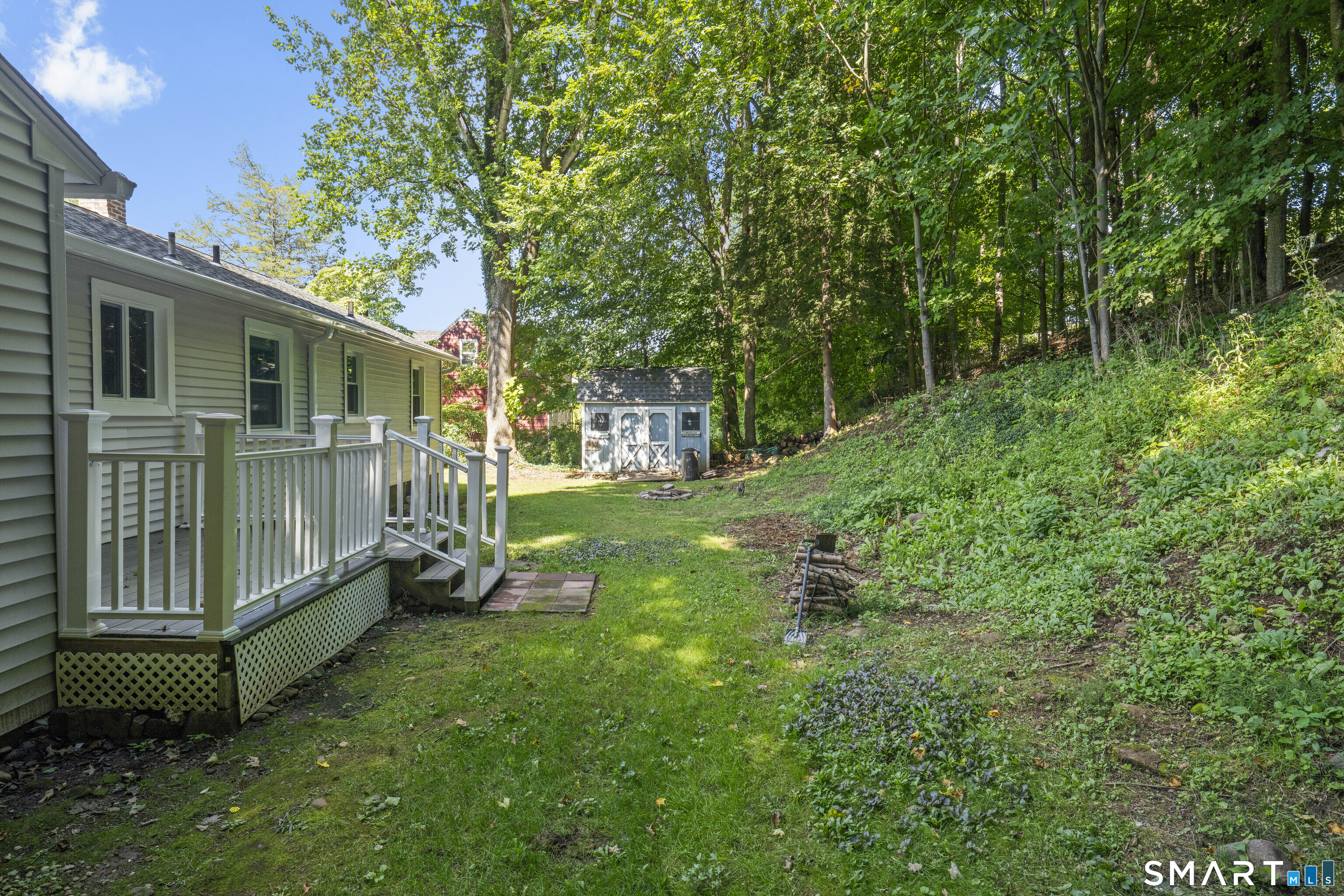 122 Green Hill Lane photo 38