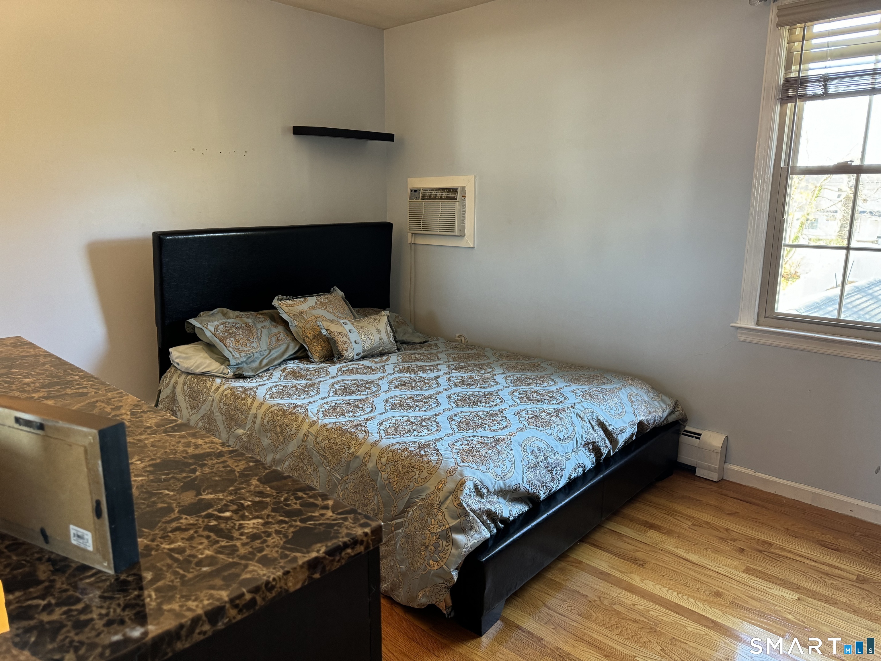 425 Huntington Road photo 13