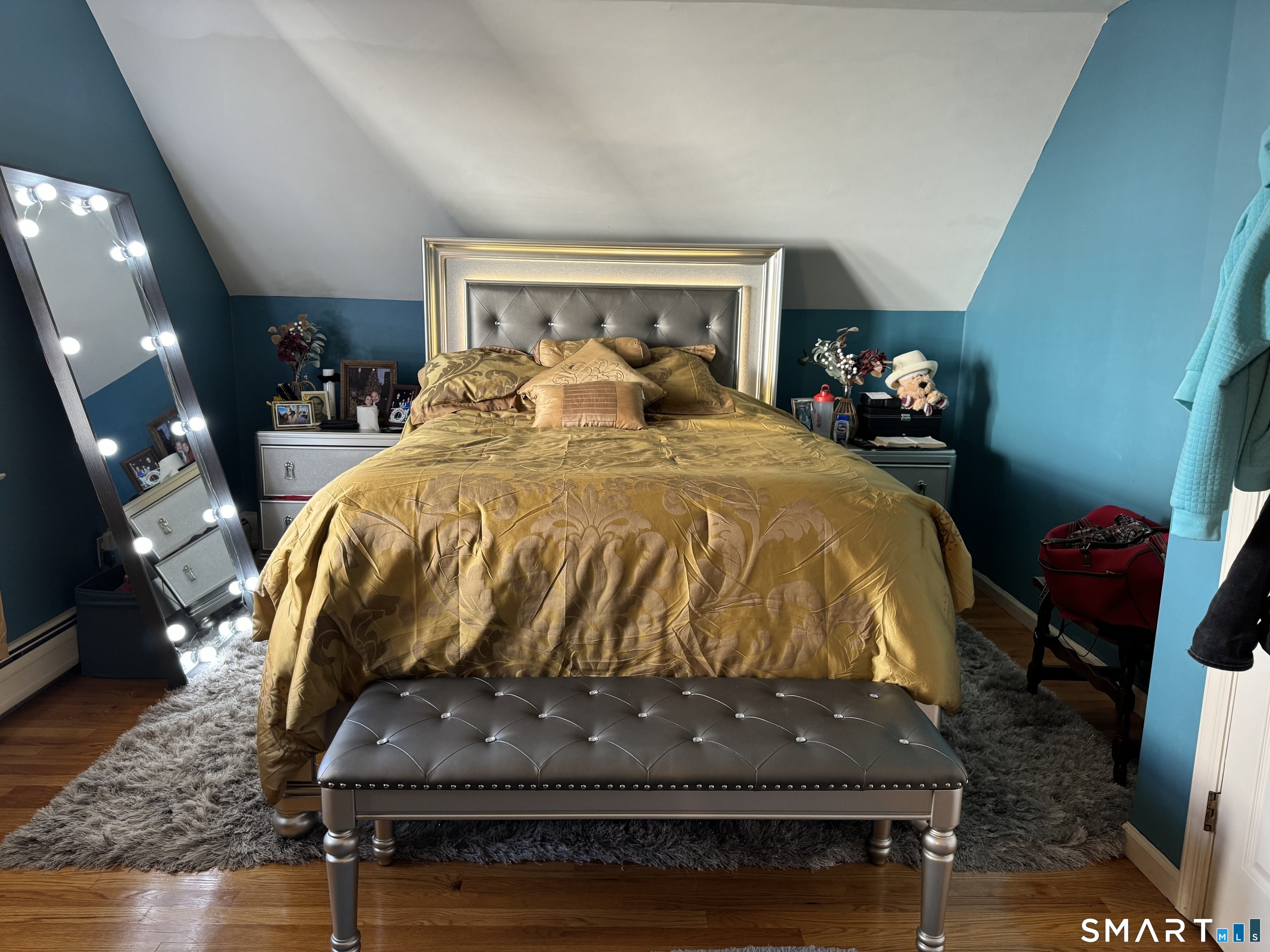 425 Huntington Road photo 15