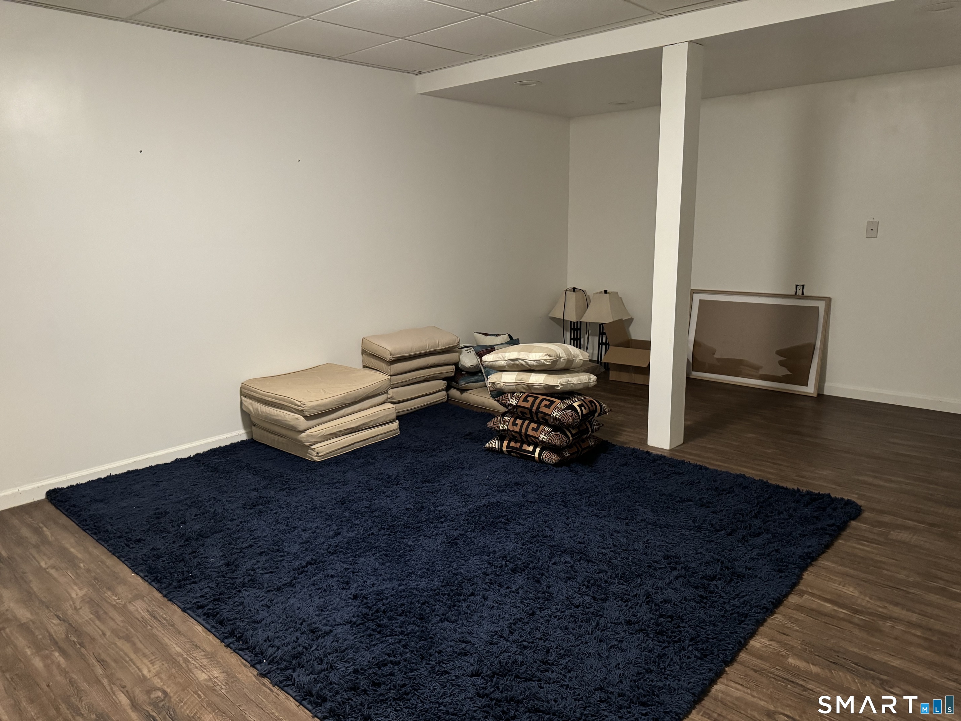 425 Huntington Road photo 19