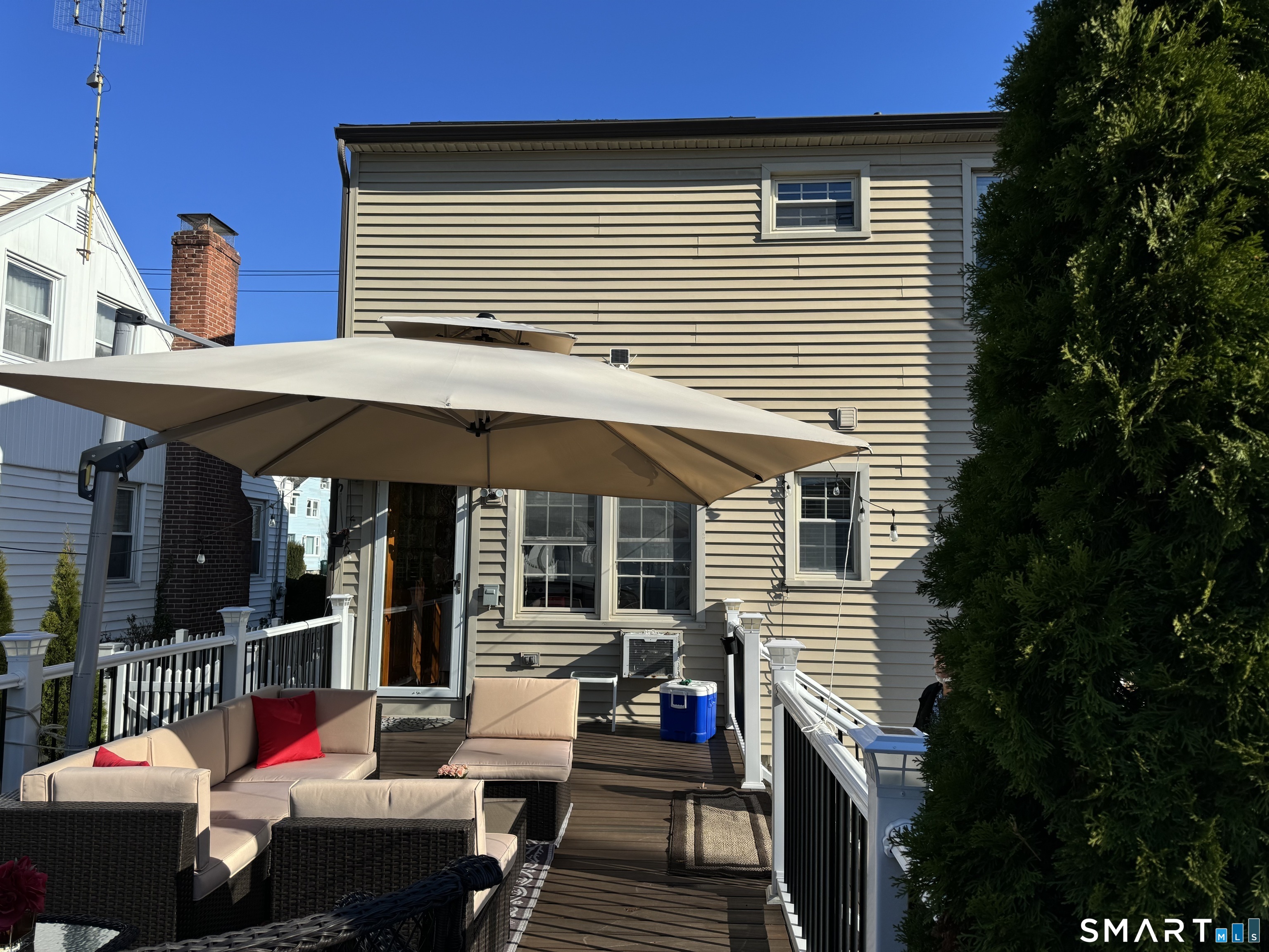 425 Huntington Road photo 21
