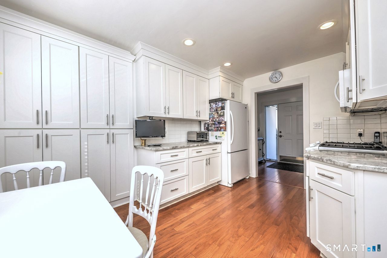 209 Acorn Lane Unit #B photo 11