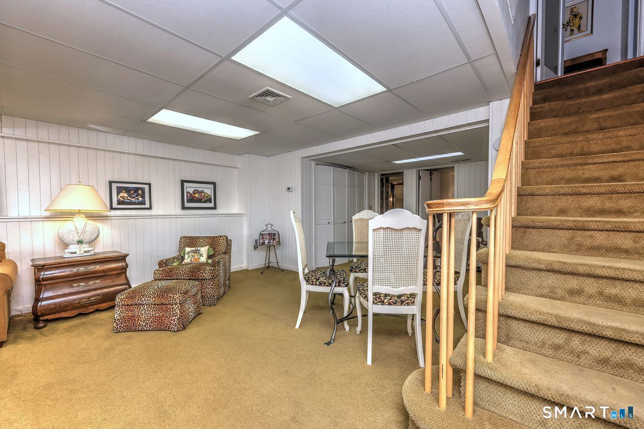 209 Acorn Lane Unit #B photo 26