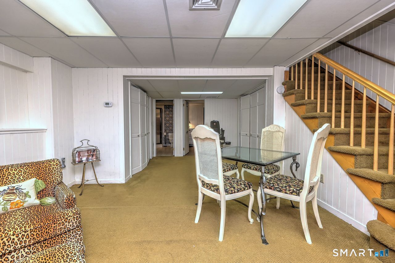 209 Acorn Lane Unit #B photo 27