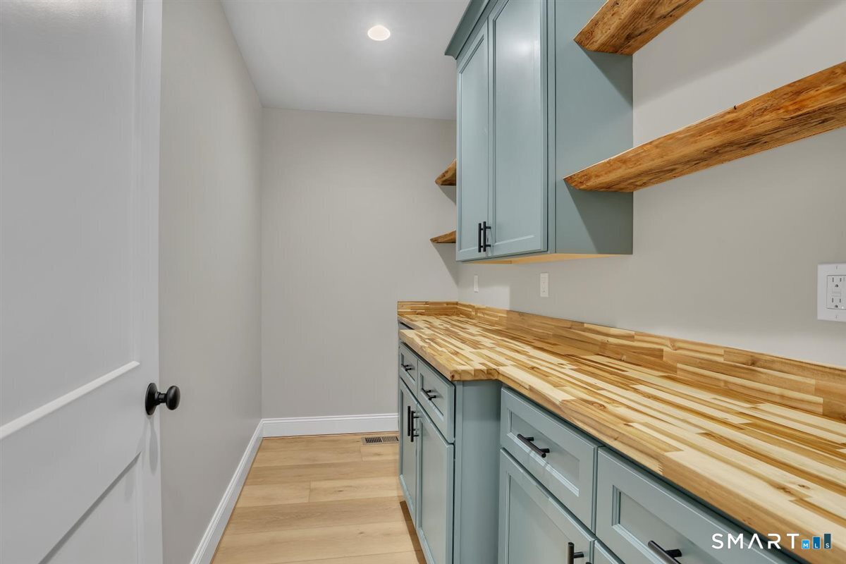 29 Ashford Road photo 19