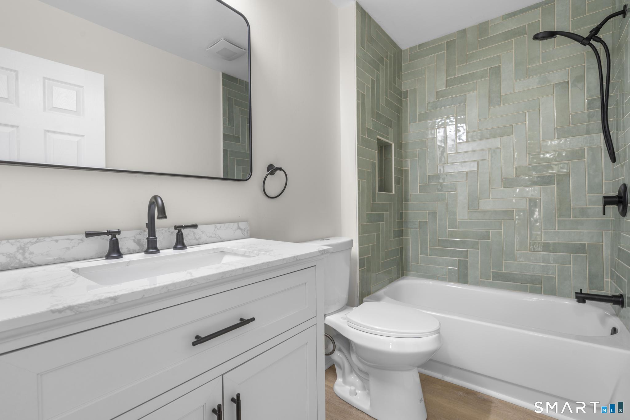 122 Union Avenue photo 16