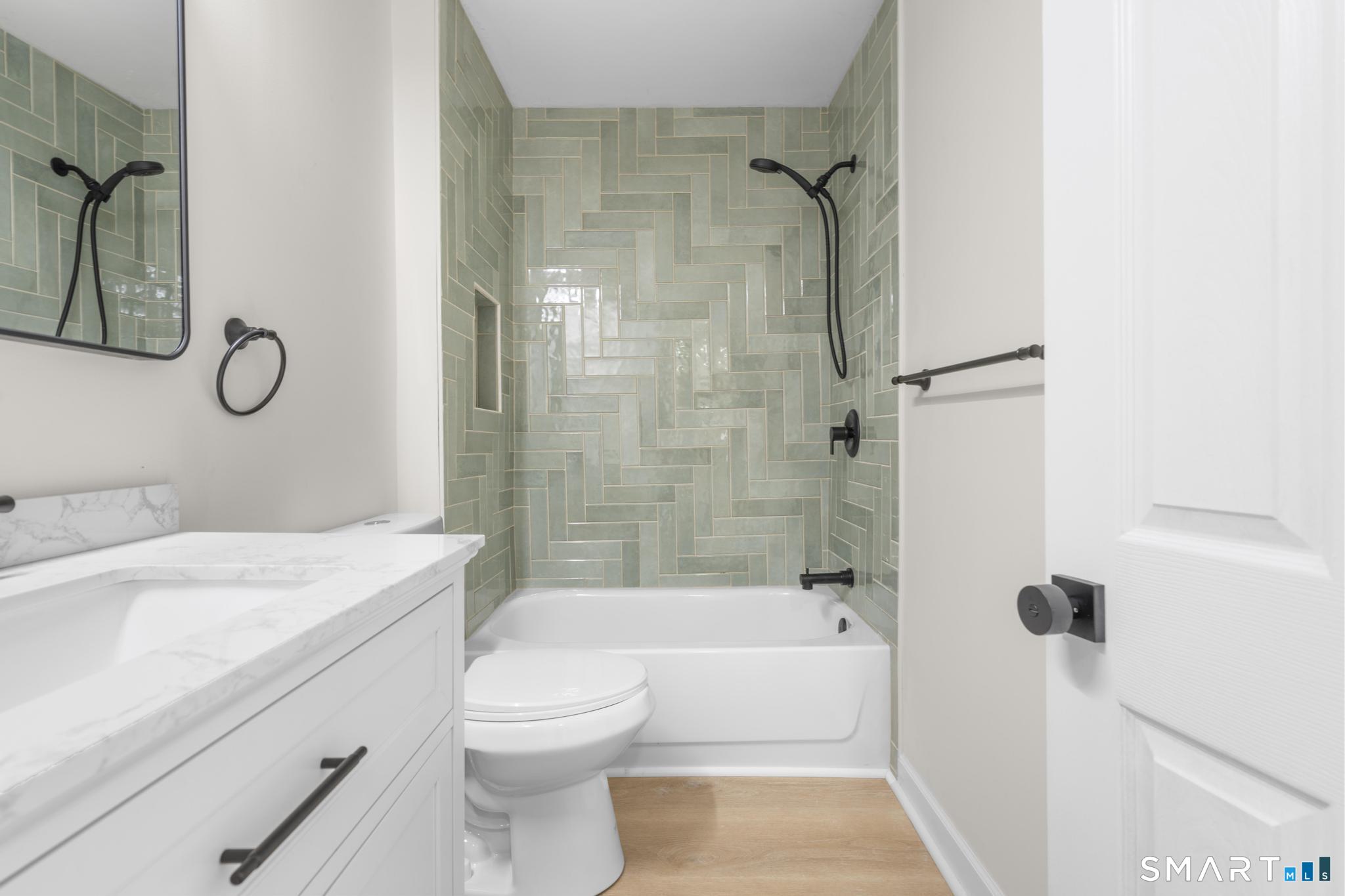 122 Union Avenue photo 17