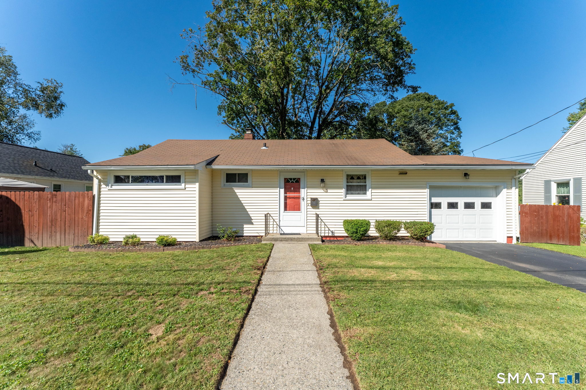 4 Meditz Court