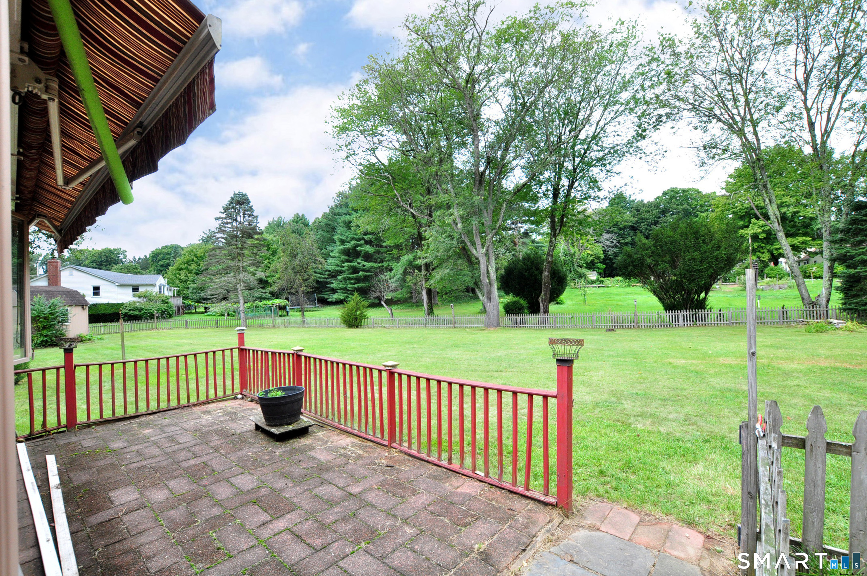 39 Sunnybrook Drive photo 31