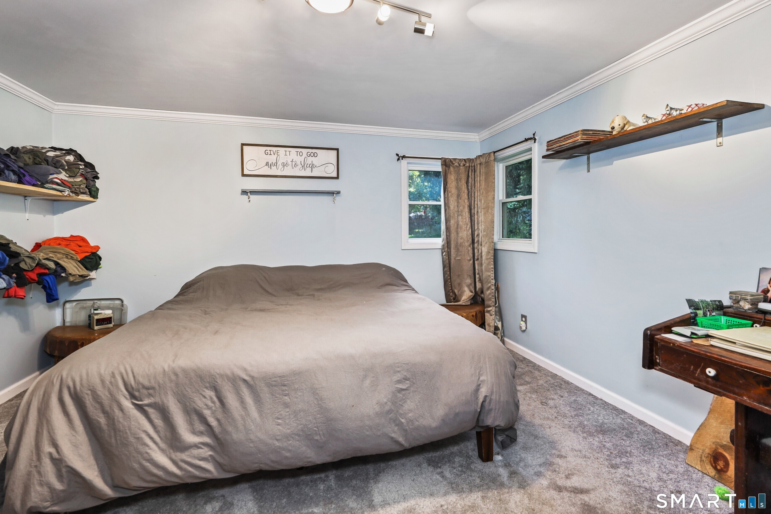 328 East Street photo 11