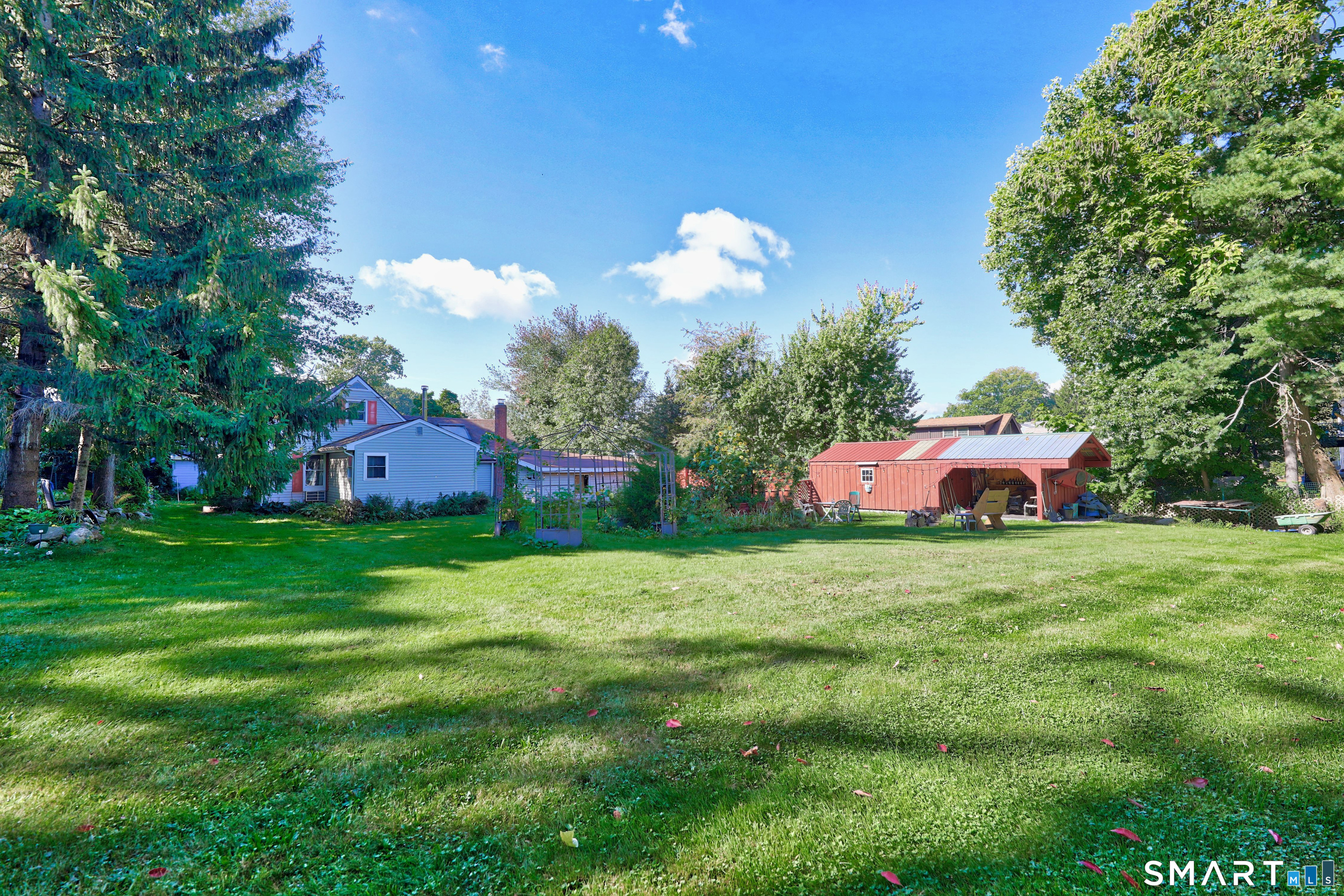 328 East Street photo 21