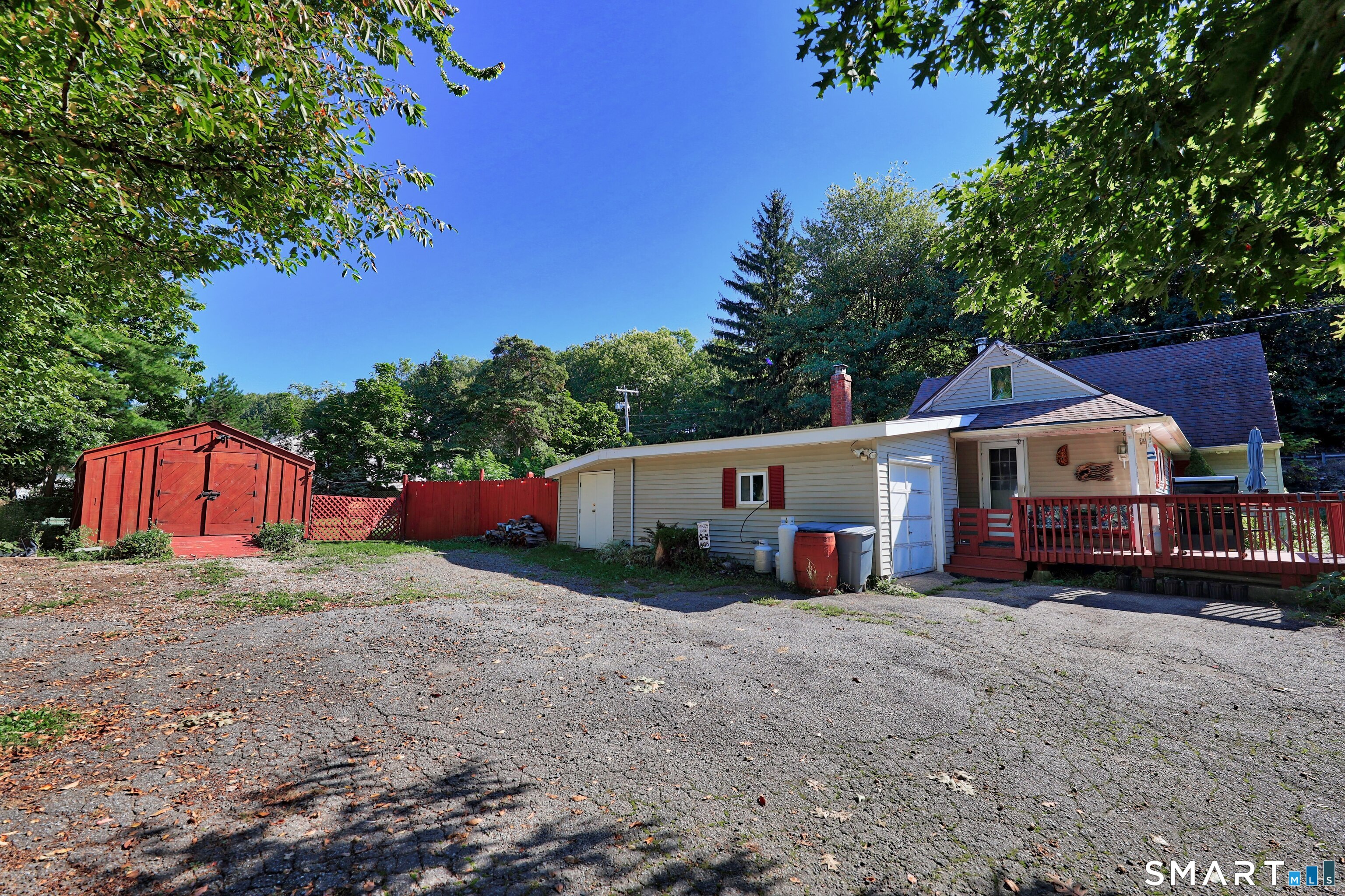328 East Street photo 24