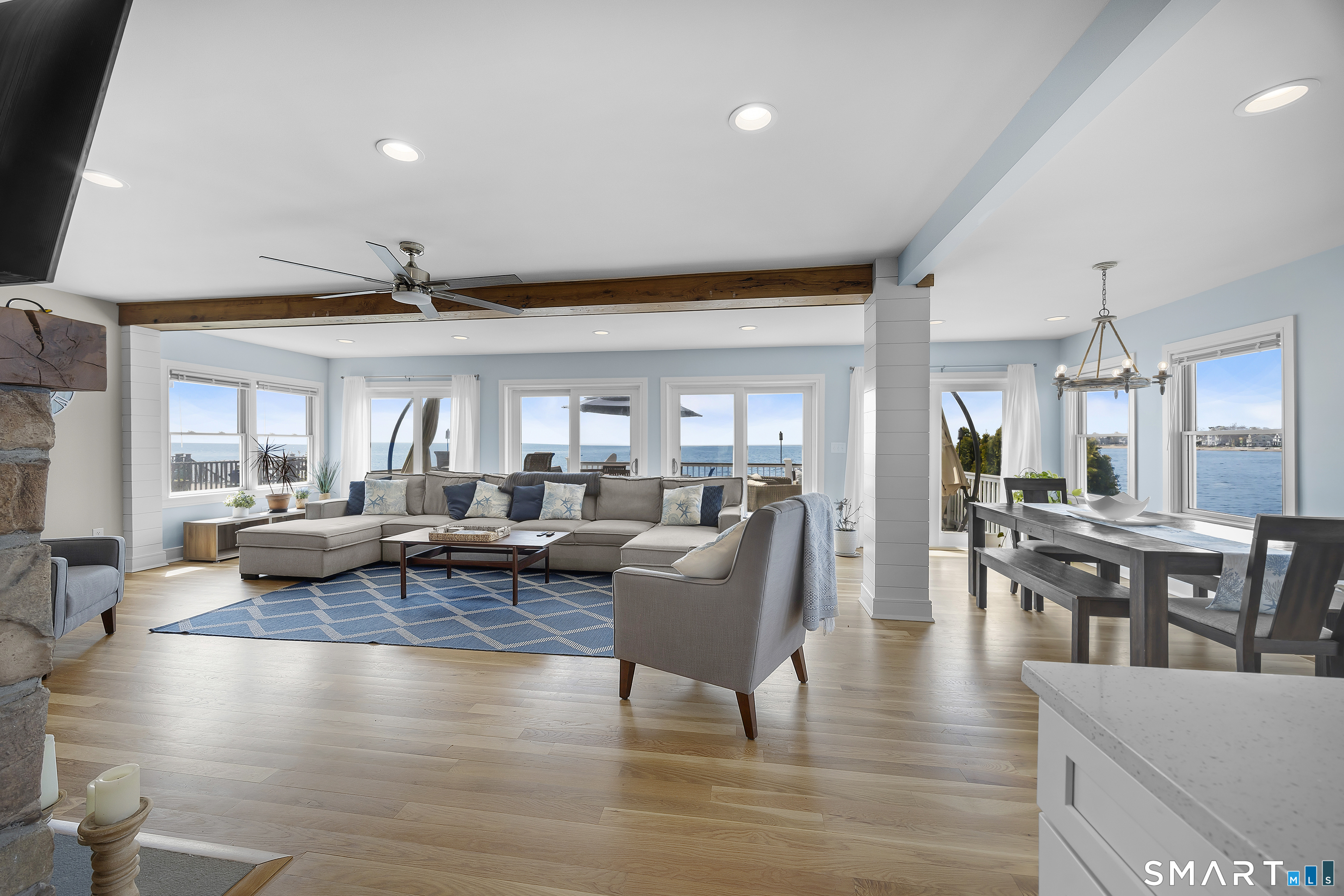 1 Annawon Avenue photo 5