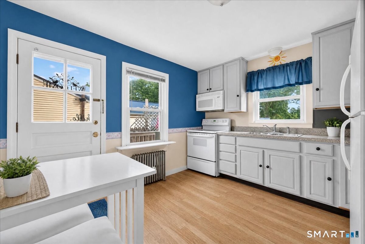 16 Roseleah Drive photo 12