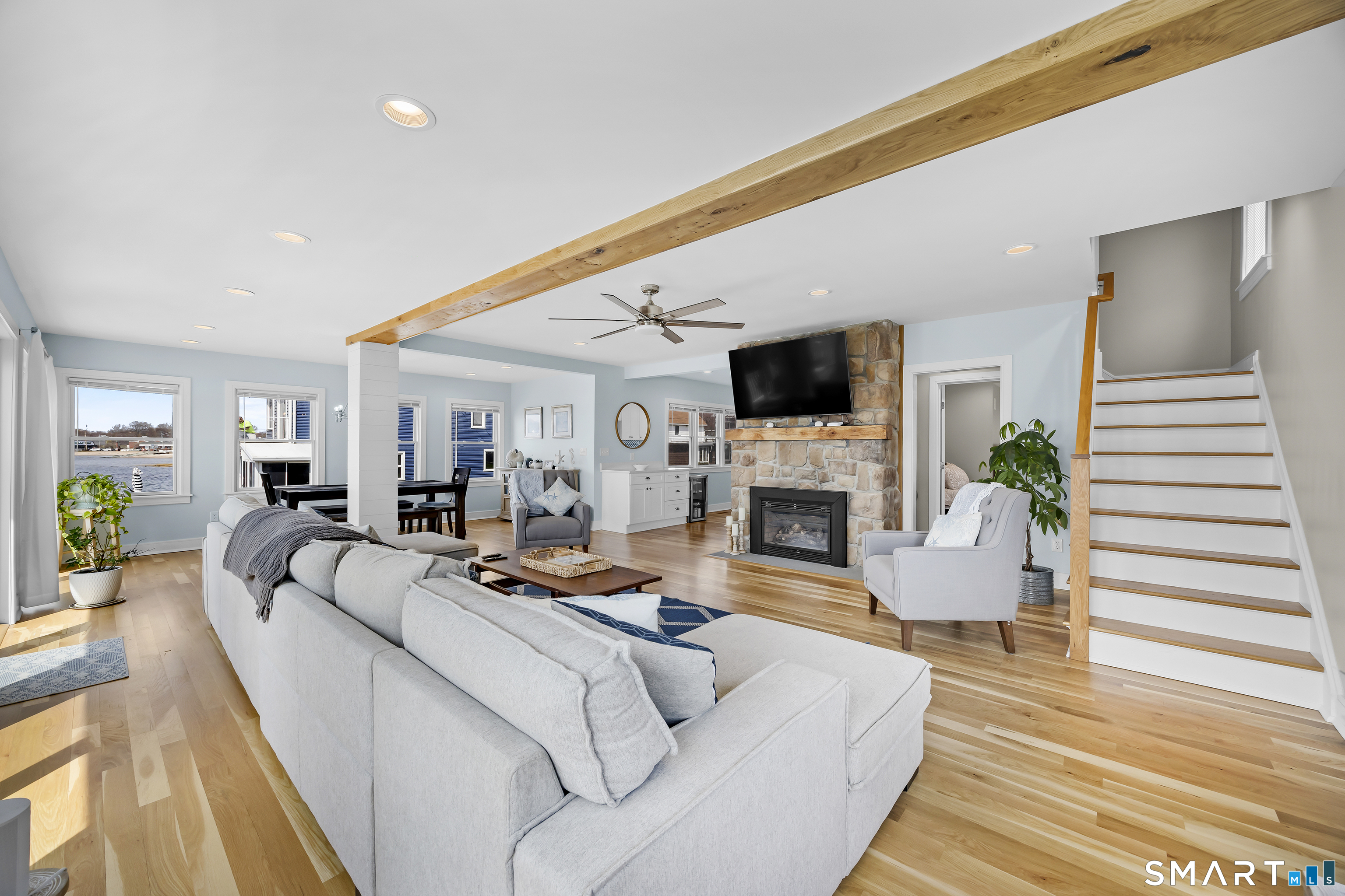 1 Annawon Avenue photo 12
