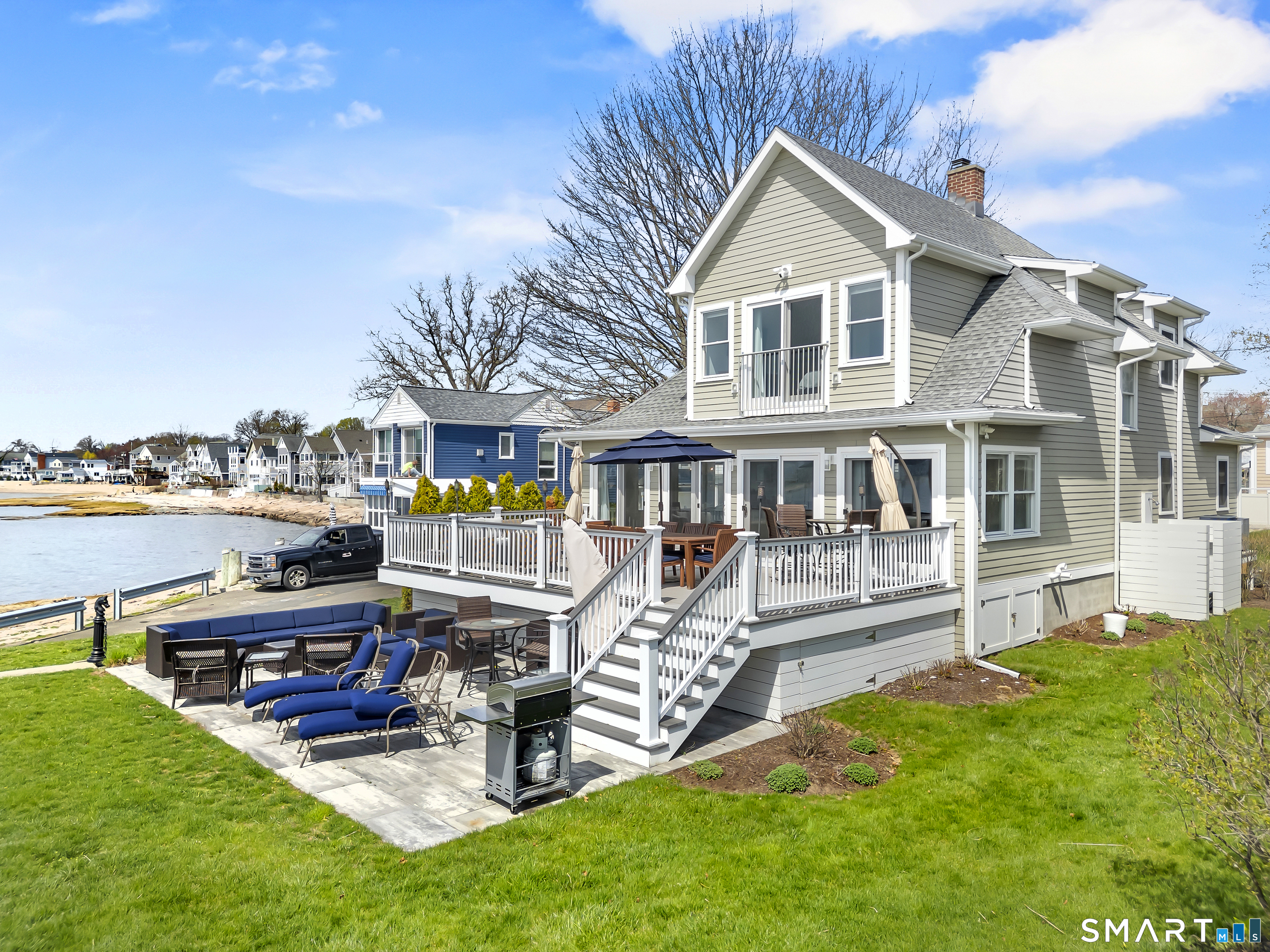 1 Annawon Avenue photo 28