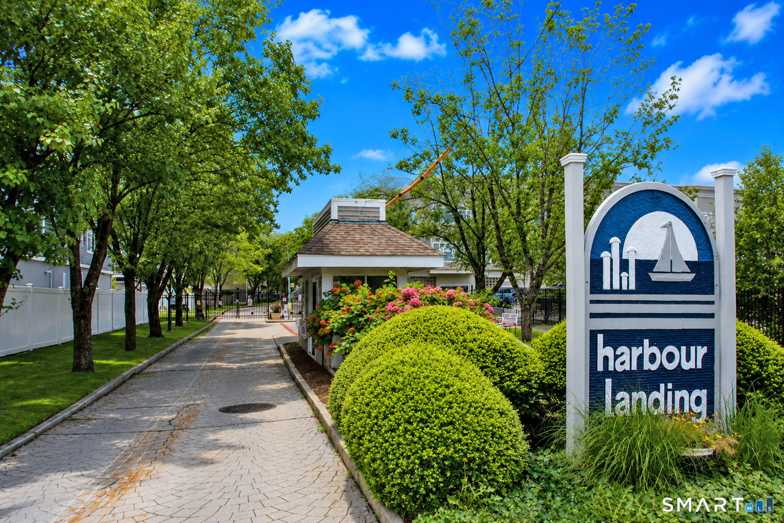 14 Harbour Close Unit #14