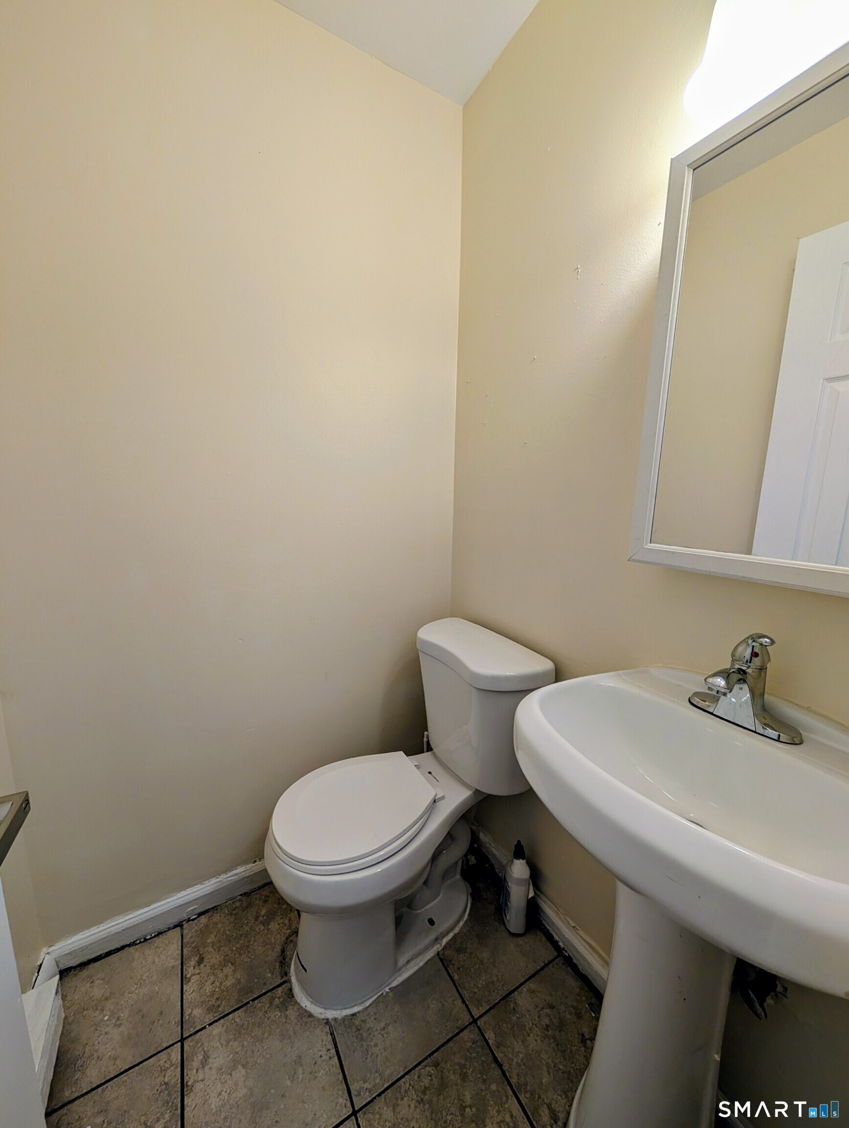 2 Irving Place Unit #B photo 3