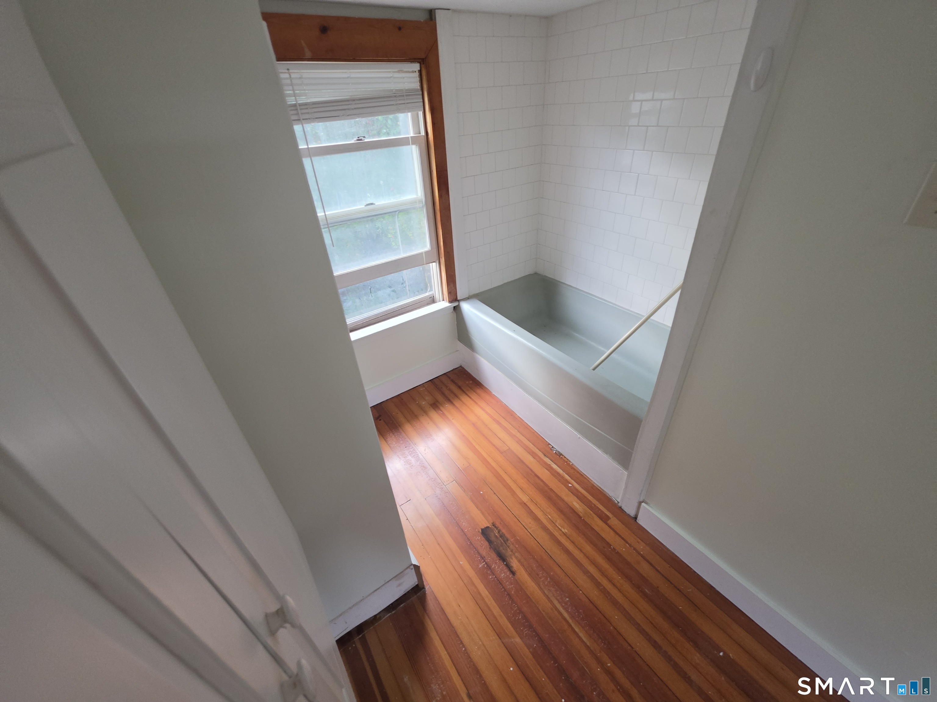 1203 Poquonnock Road photo 14