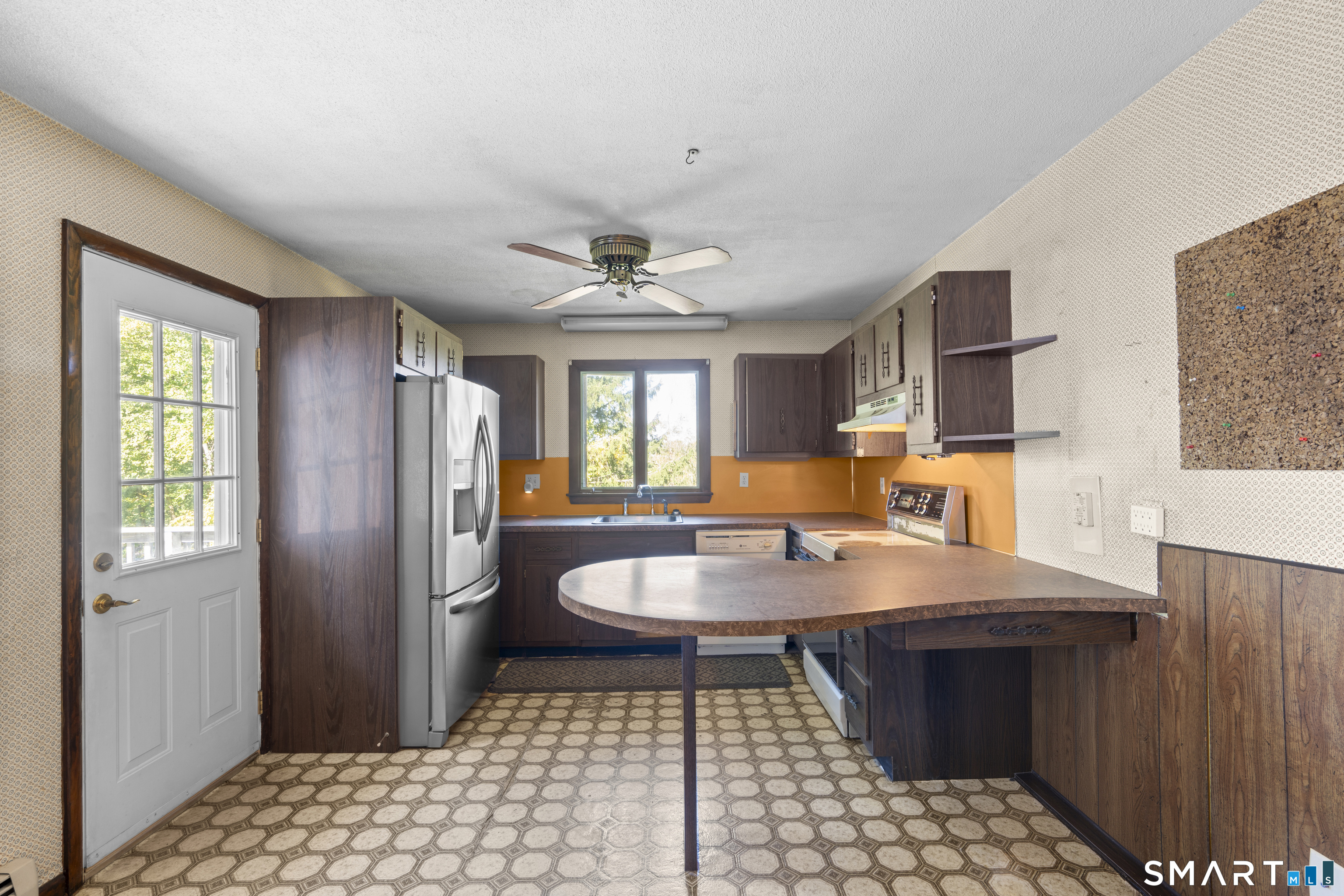 107 Bayview Circle photo 15