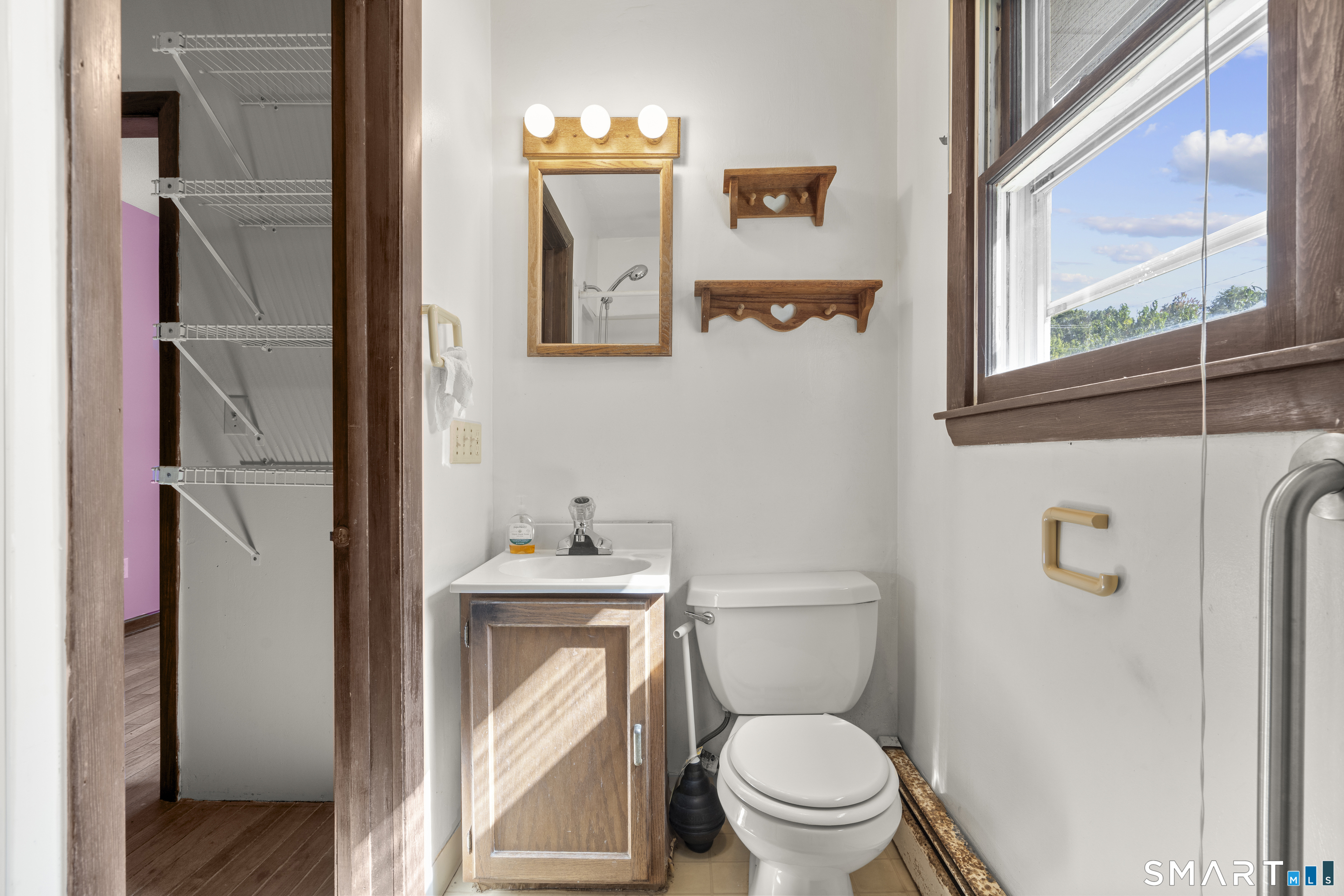 107 Bayview Circle photo 24
