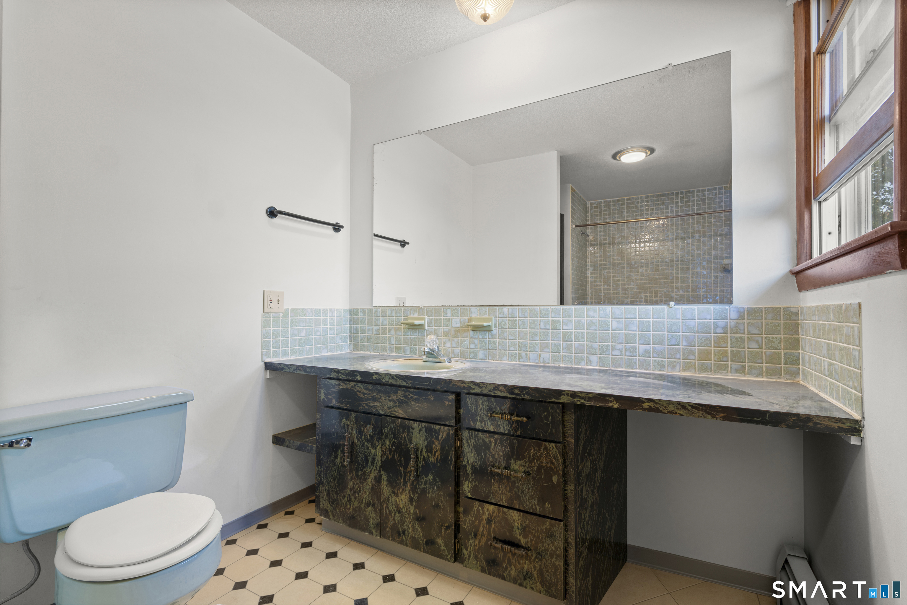 107 Bayview Circle photo 30