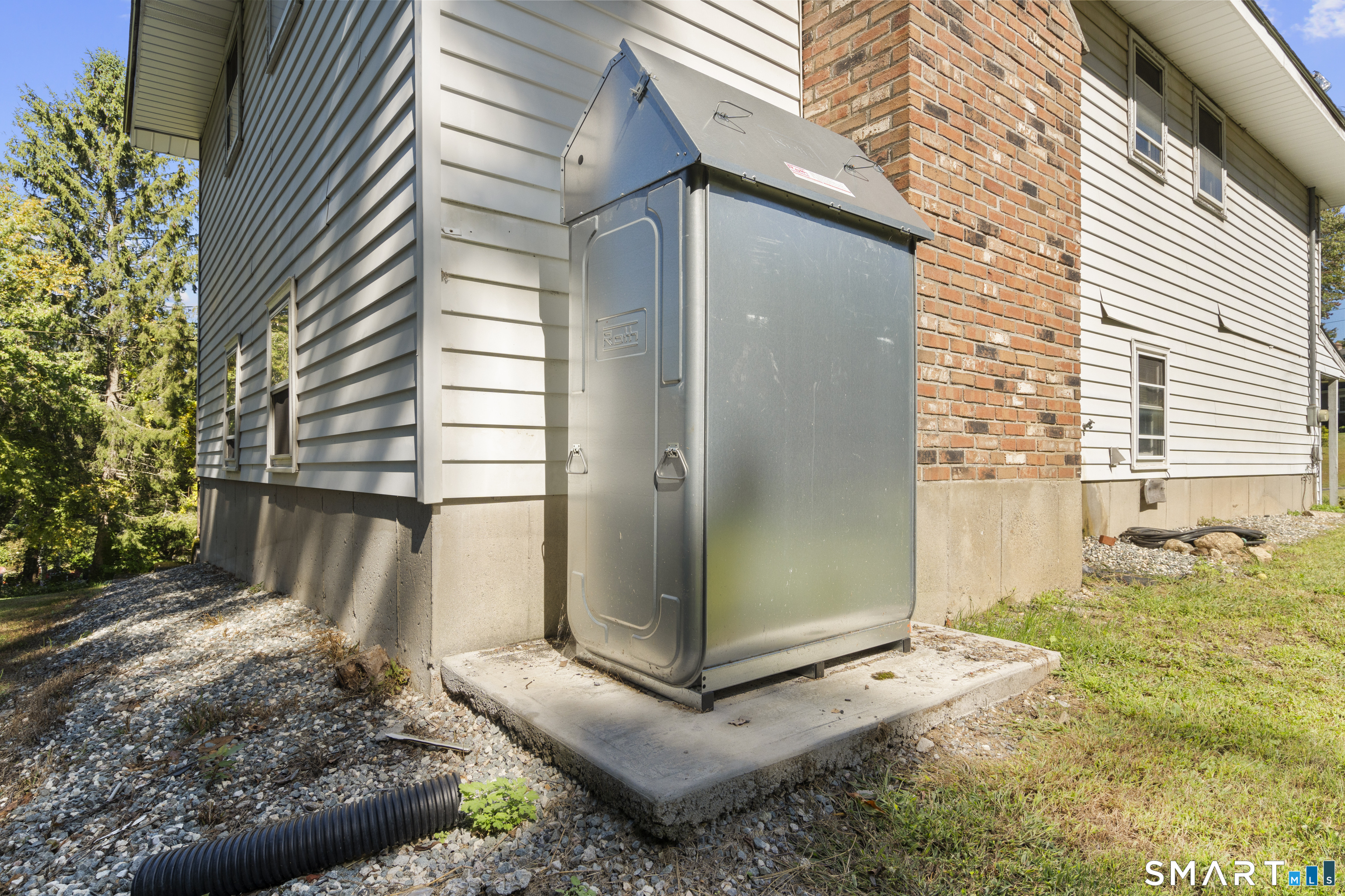 107 Bayview Circle photo 32