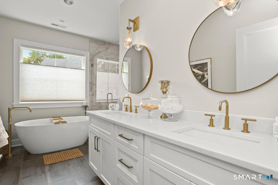 10 Argento Lane photo 16