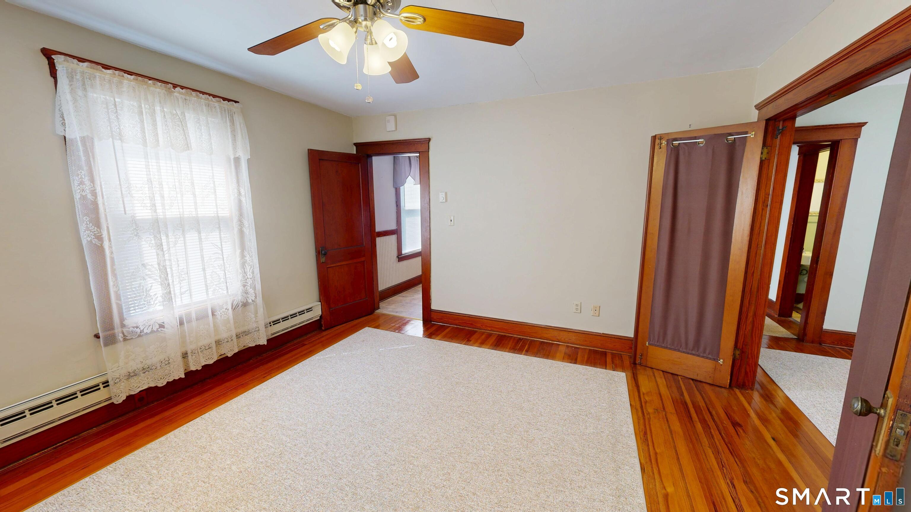 355 Parker Avenue South photo 19